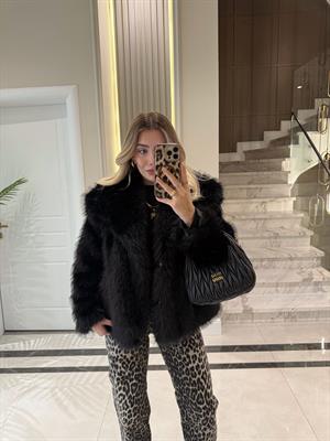 Siyah Şal Yakalı Premium Kürk