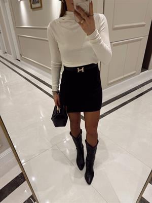 Siyah Sofia Yırtmaçlı Şort Etek KRL