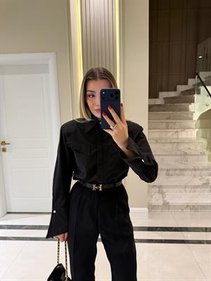 Siyah Tasarım Cep Kapakçıklı Kol Detaylı Gömlek-2257