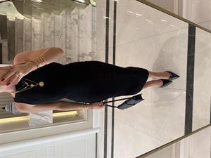 Siyah Vücuda Oturan Midi Elbise