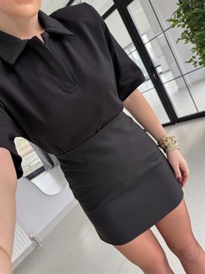 Siyah Yüksekbel Massi Düz Etek