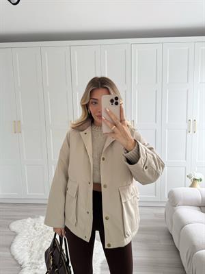 Taş Kadife Yakalı Marka Model Ceket