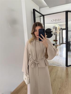 Taş Rengi Kuşaklı Elbise Ceket Takım