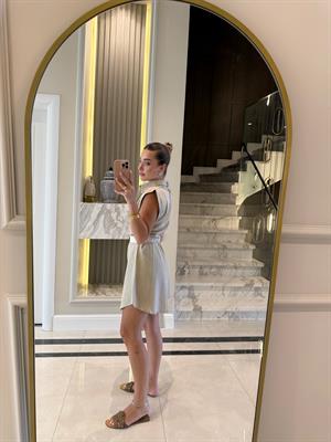 Taş Renk Ham Keten Kemerli Elbise