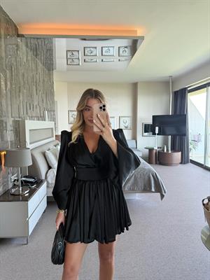 Tilburg Siyah Saten Dokulu Elbise 