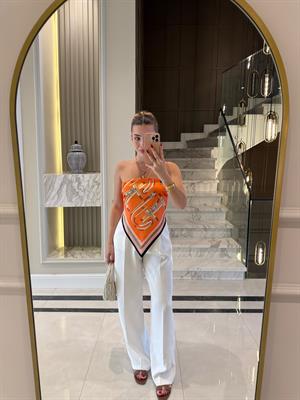 Turuncu Saten Sırtı Bağlamalı Bluz 