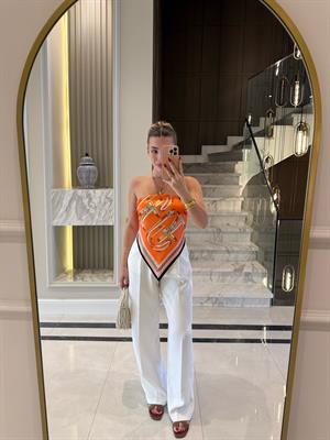 Turuncu Saten Sırtı Bağlamalı Bluz 