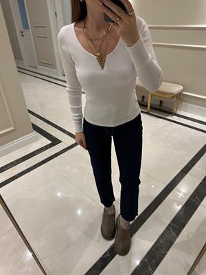 V Demir Aksesuarlı Beyaz  Fitilli Body