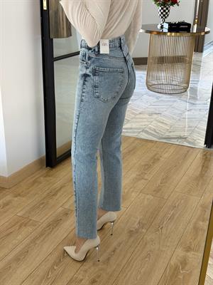 Yıkamalı Mavi Kesik Paçalı Boy Fit Jean -2227