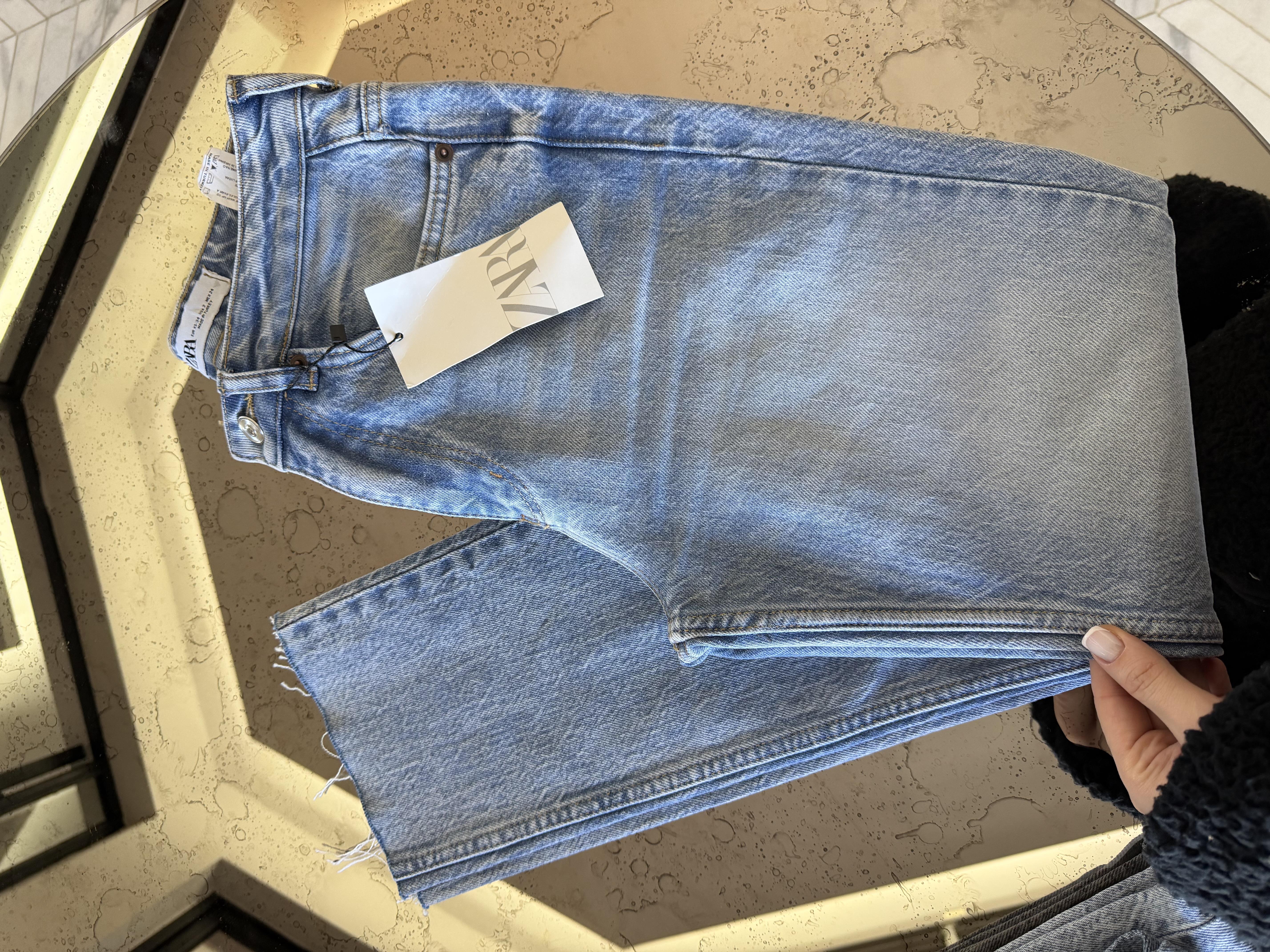 Açık Mavi Kesik Paçalı Boy Fit Jean -1959