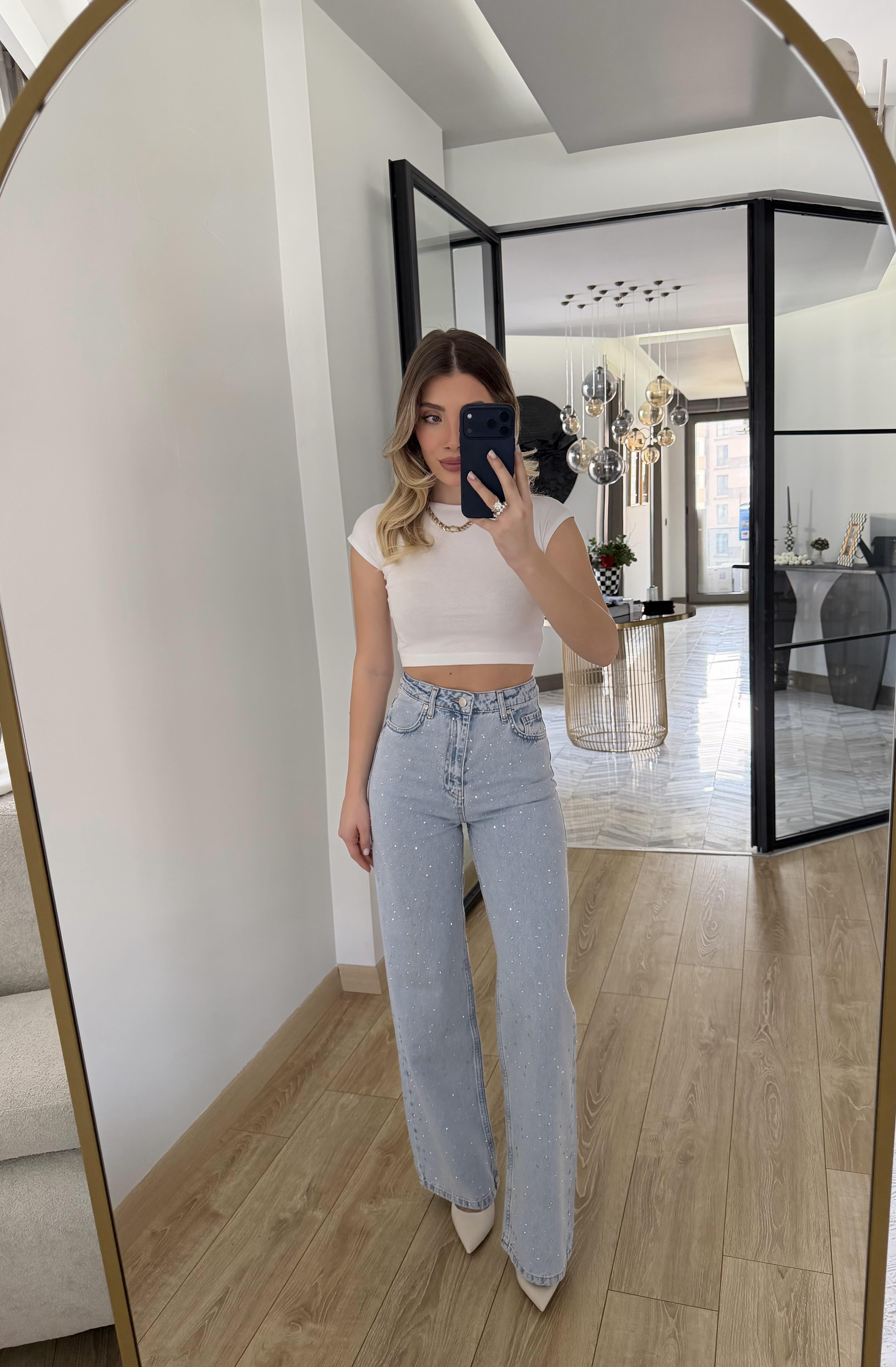 Açık Mavi  Parlak Taşlı Geniş Paçalı Jean