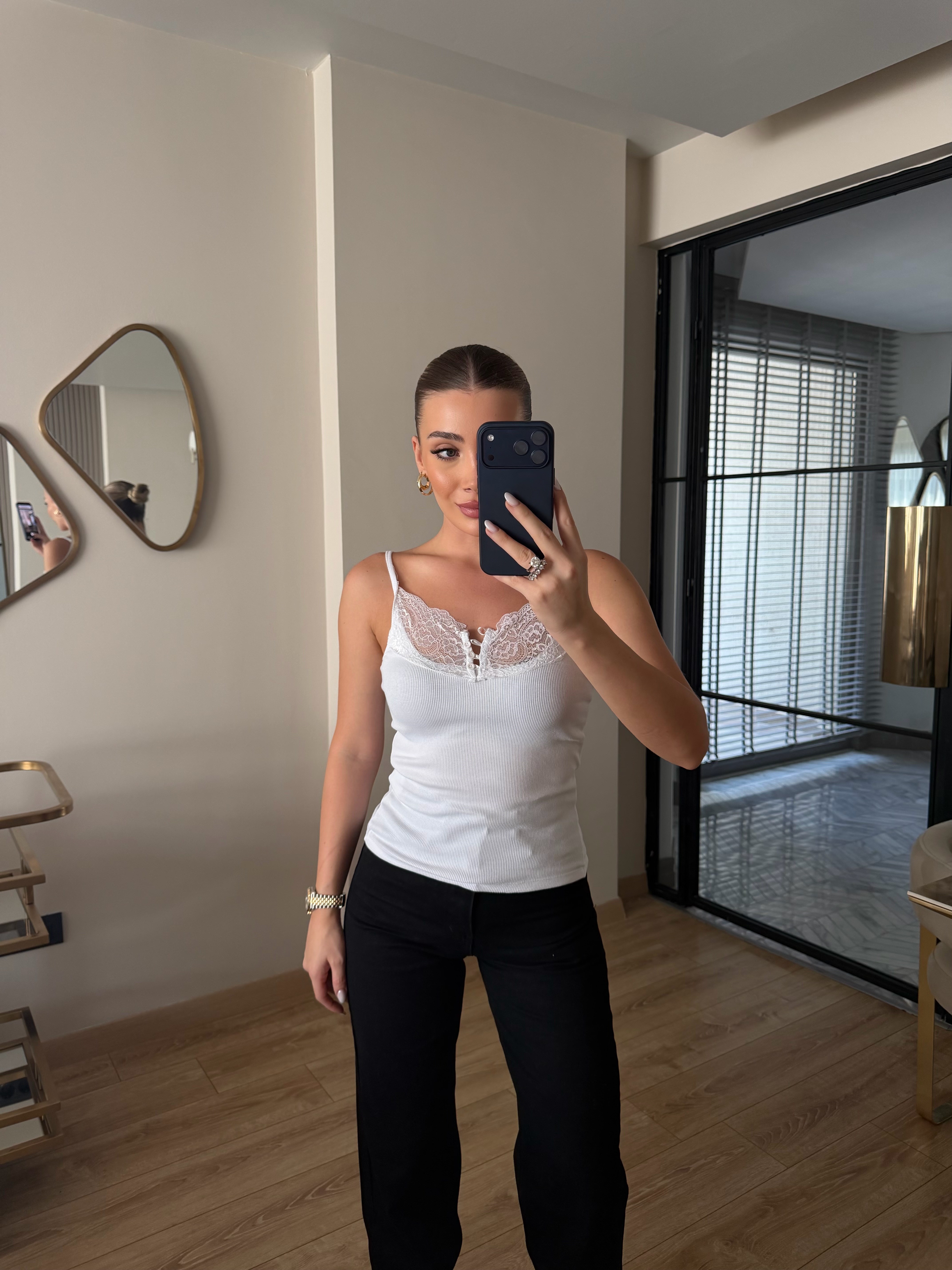 Beyaz Dantel Detaylı Fitilli Atlet - 1005