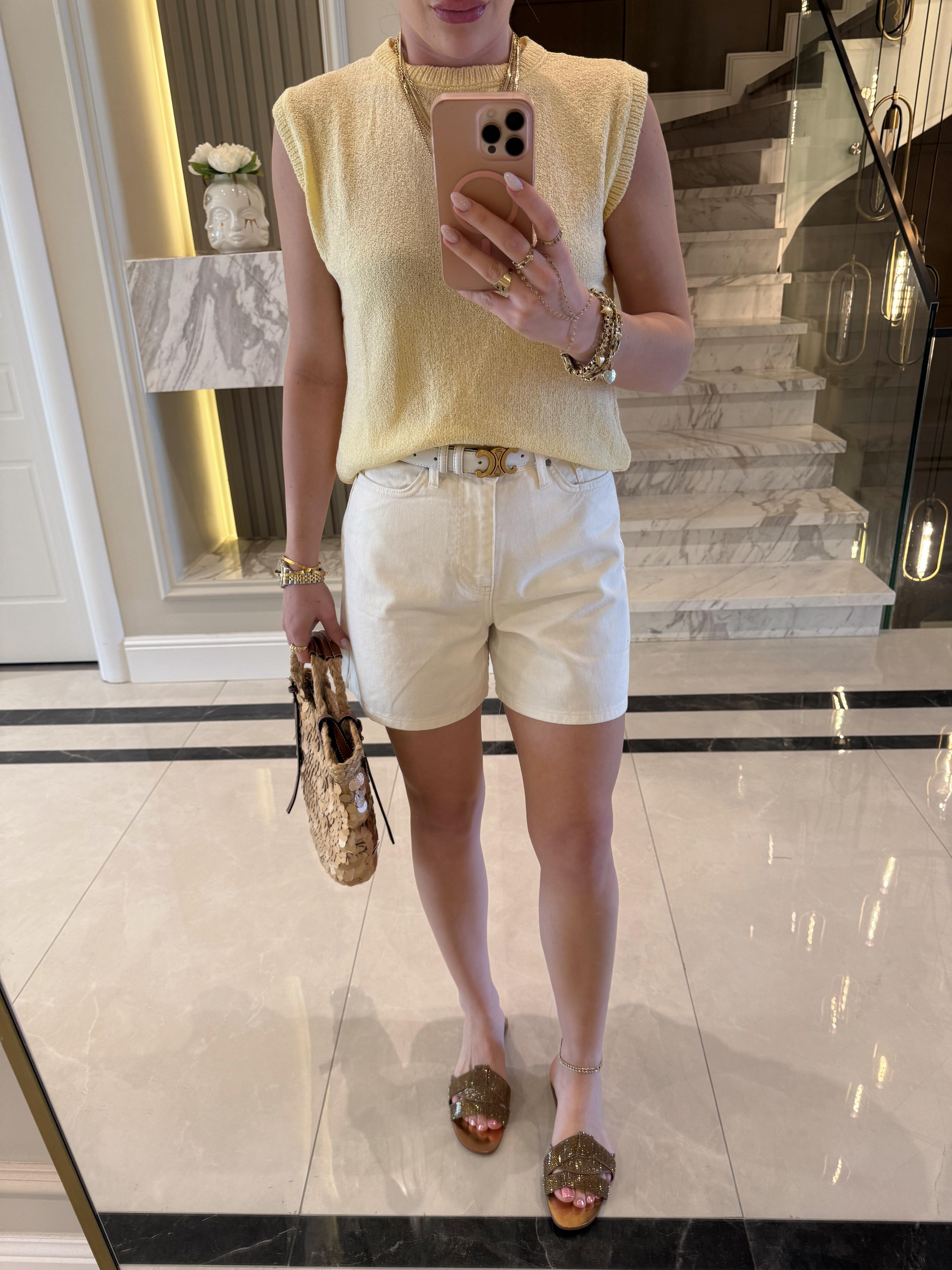 Ekru Regular Fit Denim Şort 