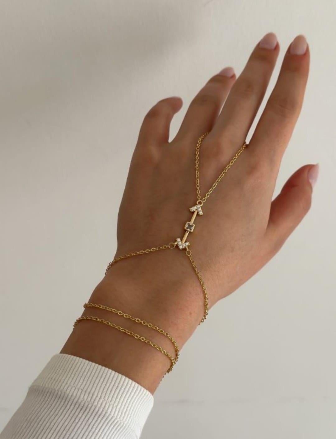 Fiona Gold Taşlı Şahmeran 