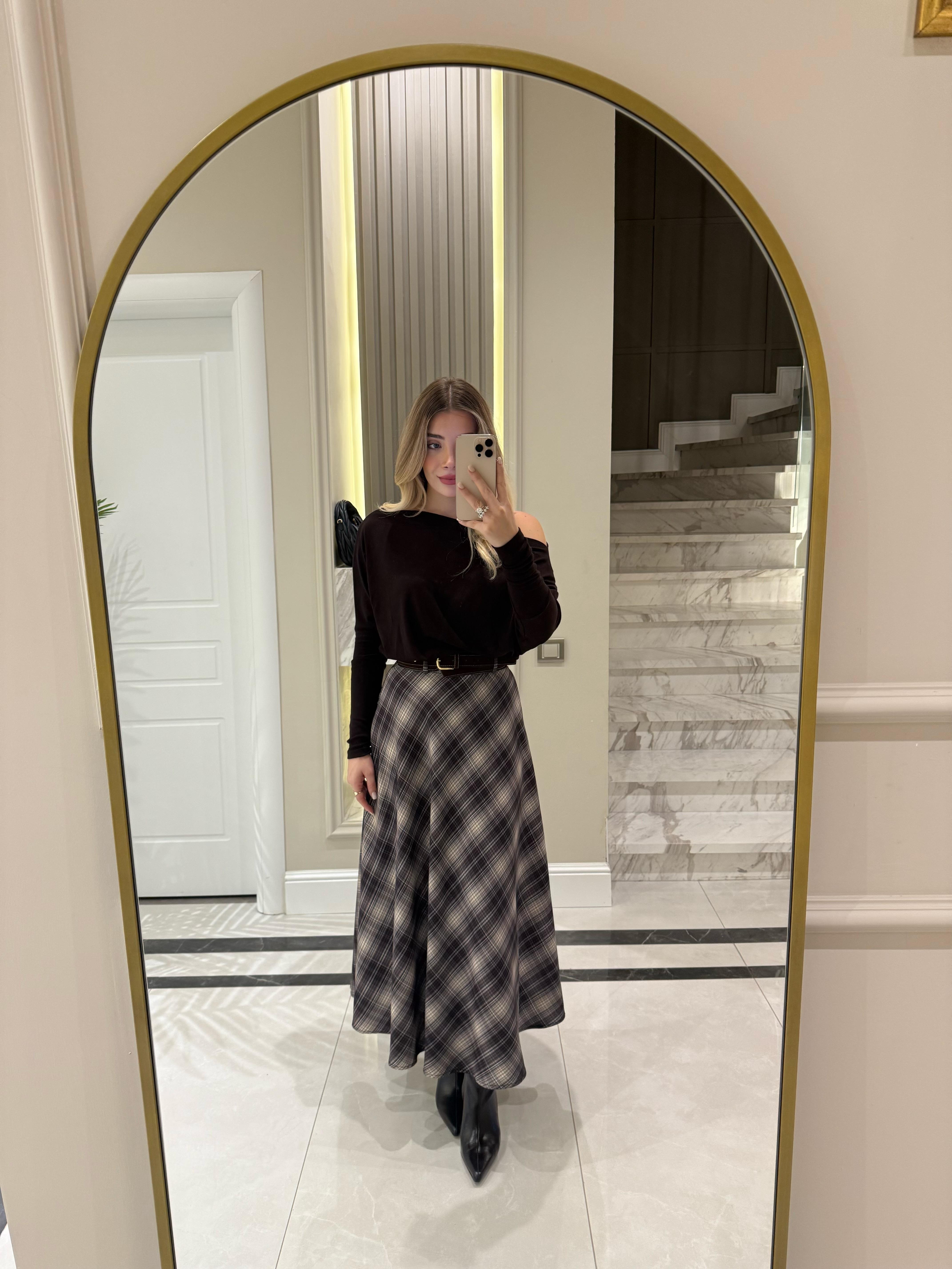 Kahve -Siyah Ekose Etek-1120