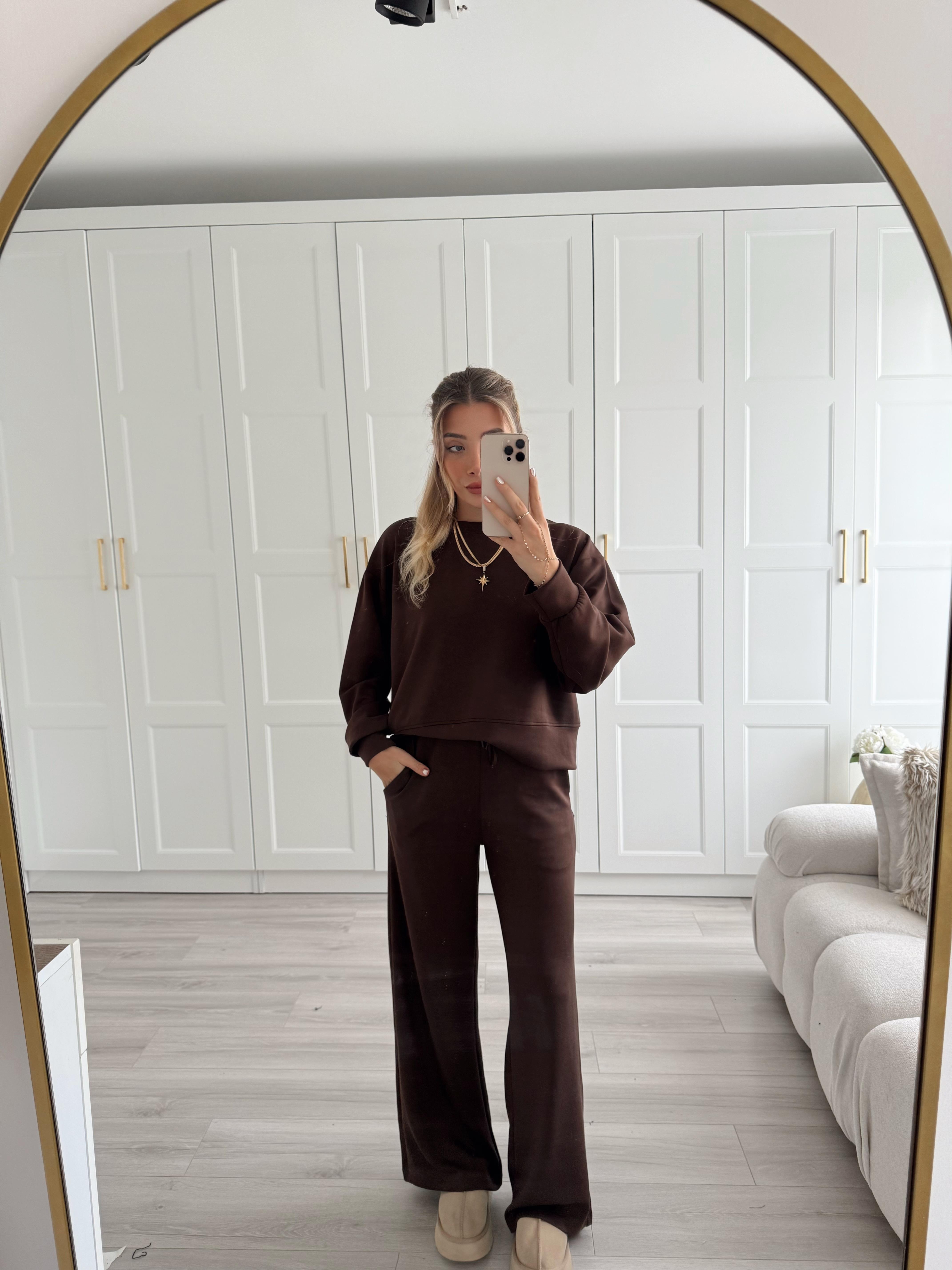 Kahverengi Modal Kumaşlı Bol Paça Pantolon-Sweat İkili Takım 