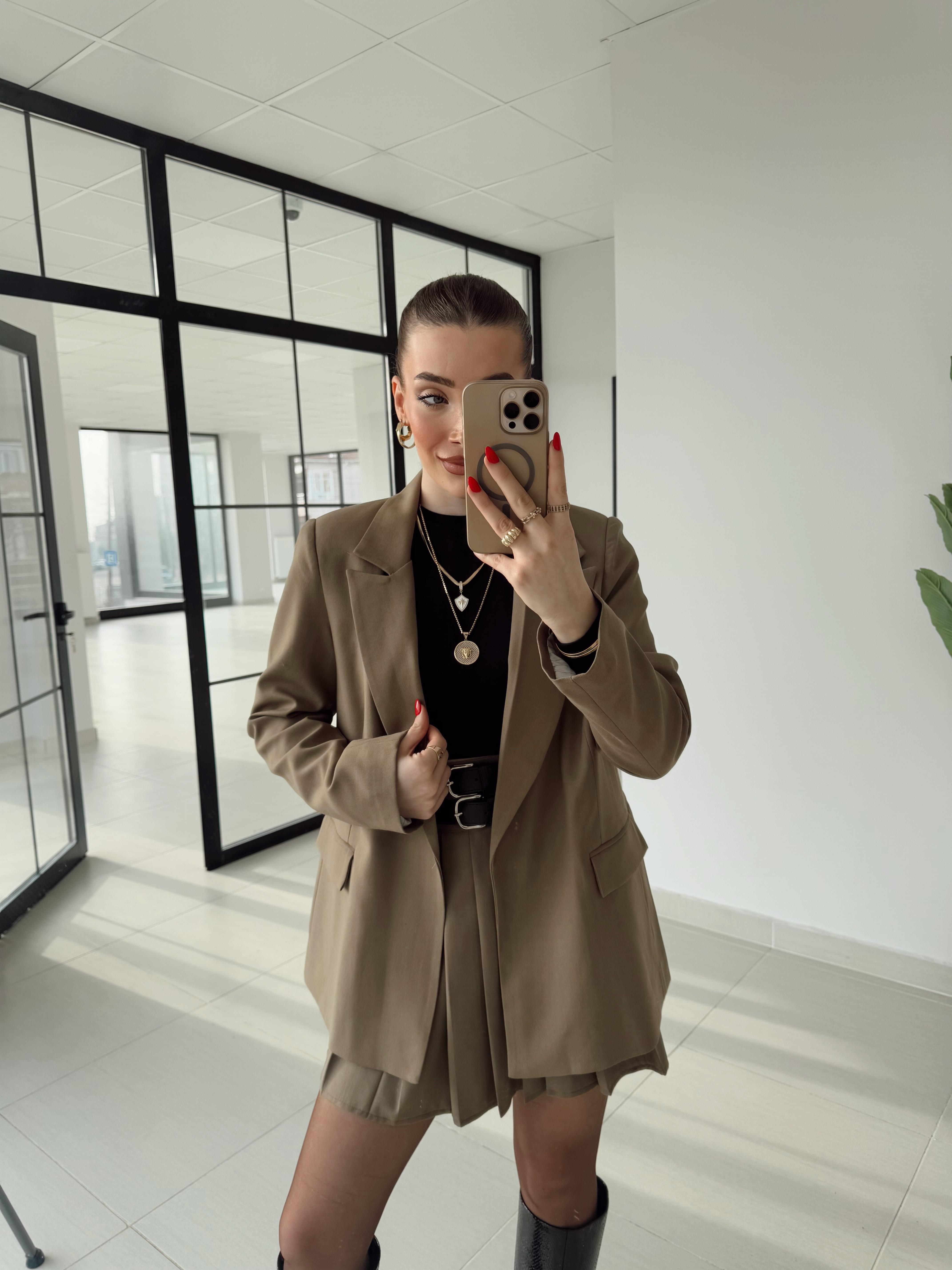 Karamel Rengi Çizgili Astarlı Poliviskon Ceket 