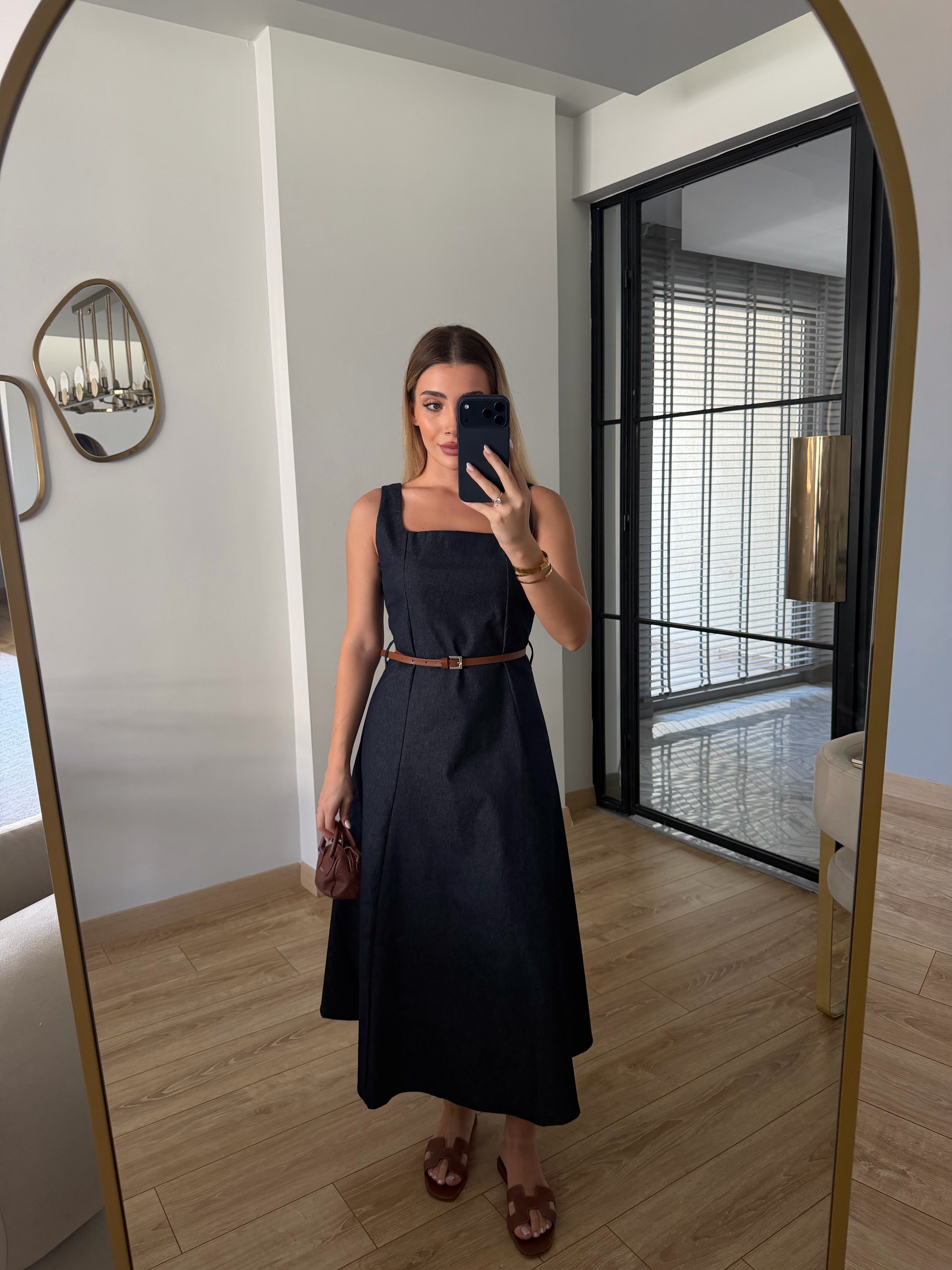 Kare Yakalı Kemerli Denim Elbise