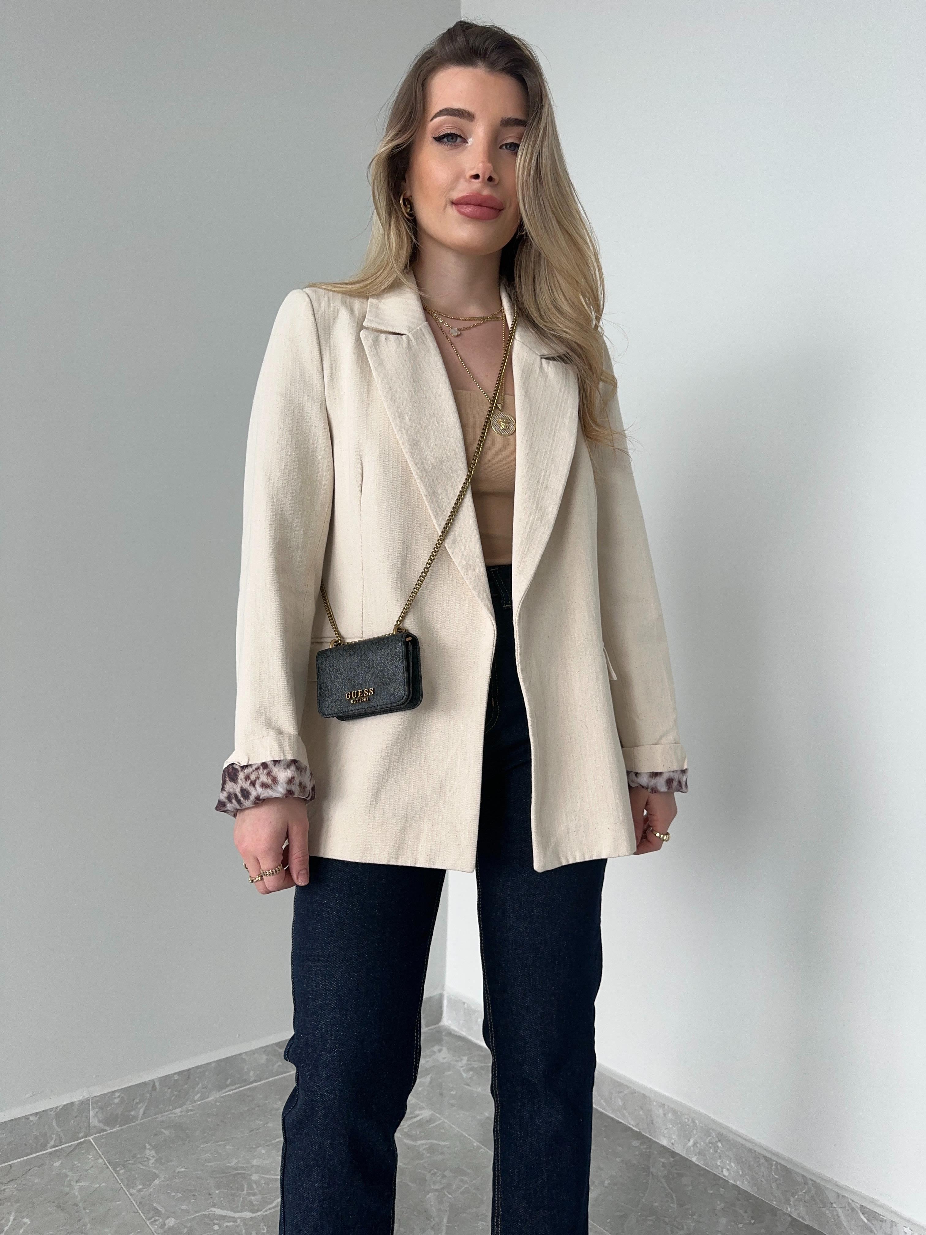 Leopar Astarlı Taş Renk Gabardin Blazer Ceket