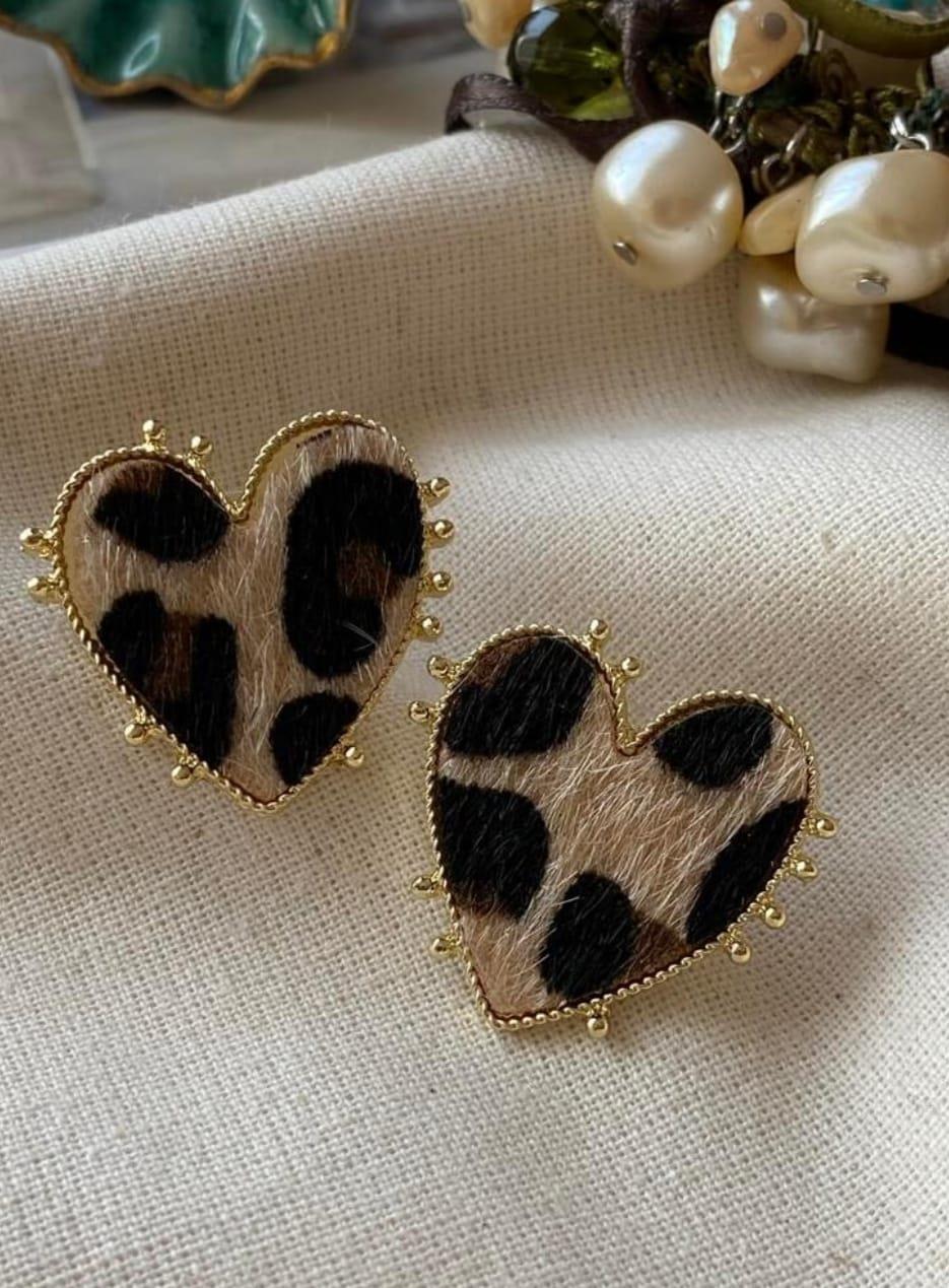 Leopar Desenli Kalp Küpe