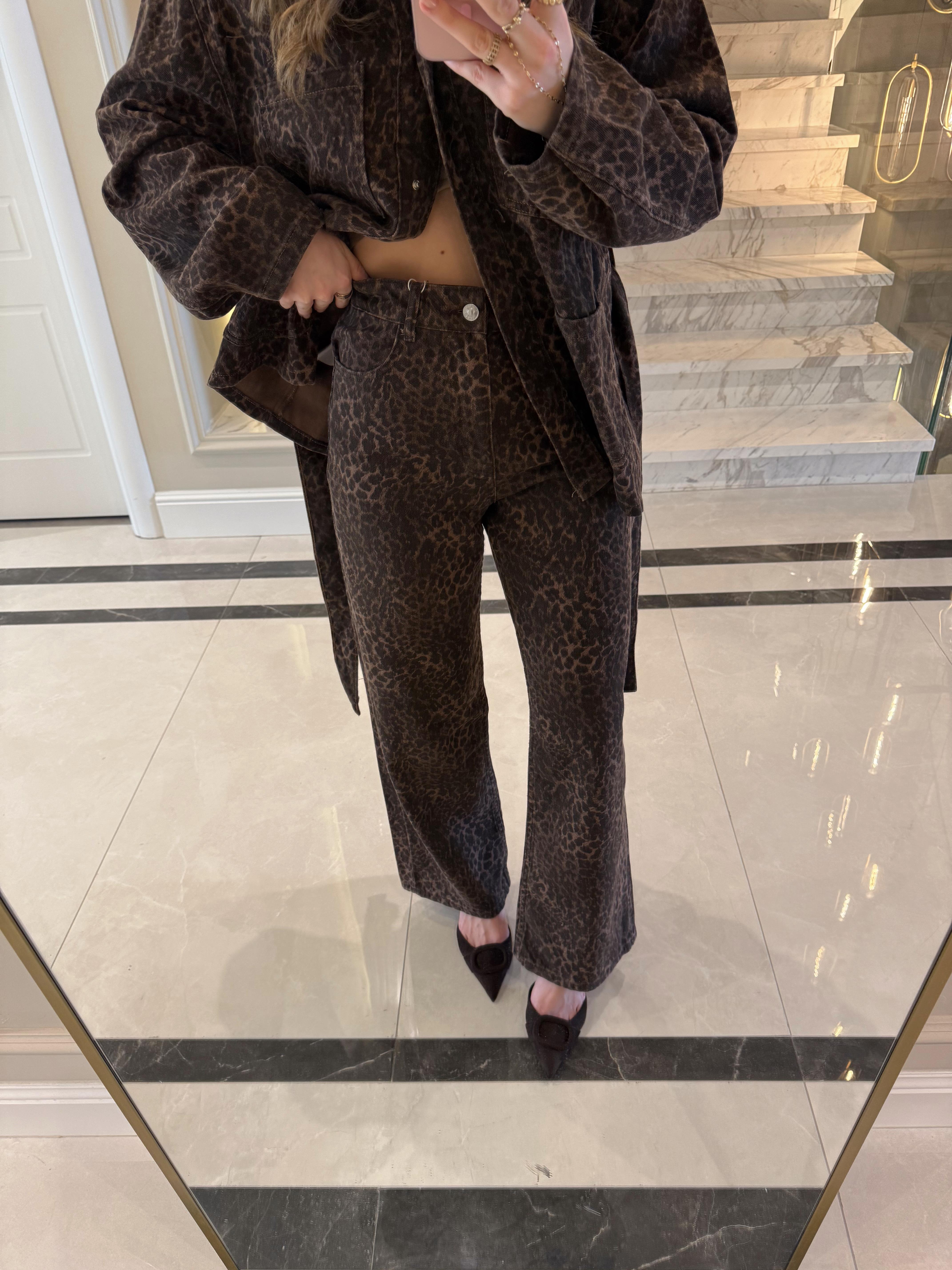 Leopar Desenli Özel Seri Gabardin Pantolon