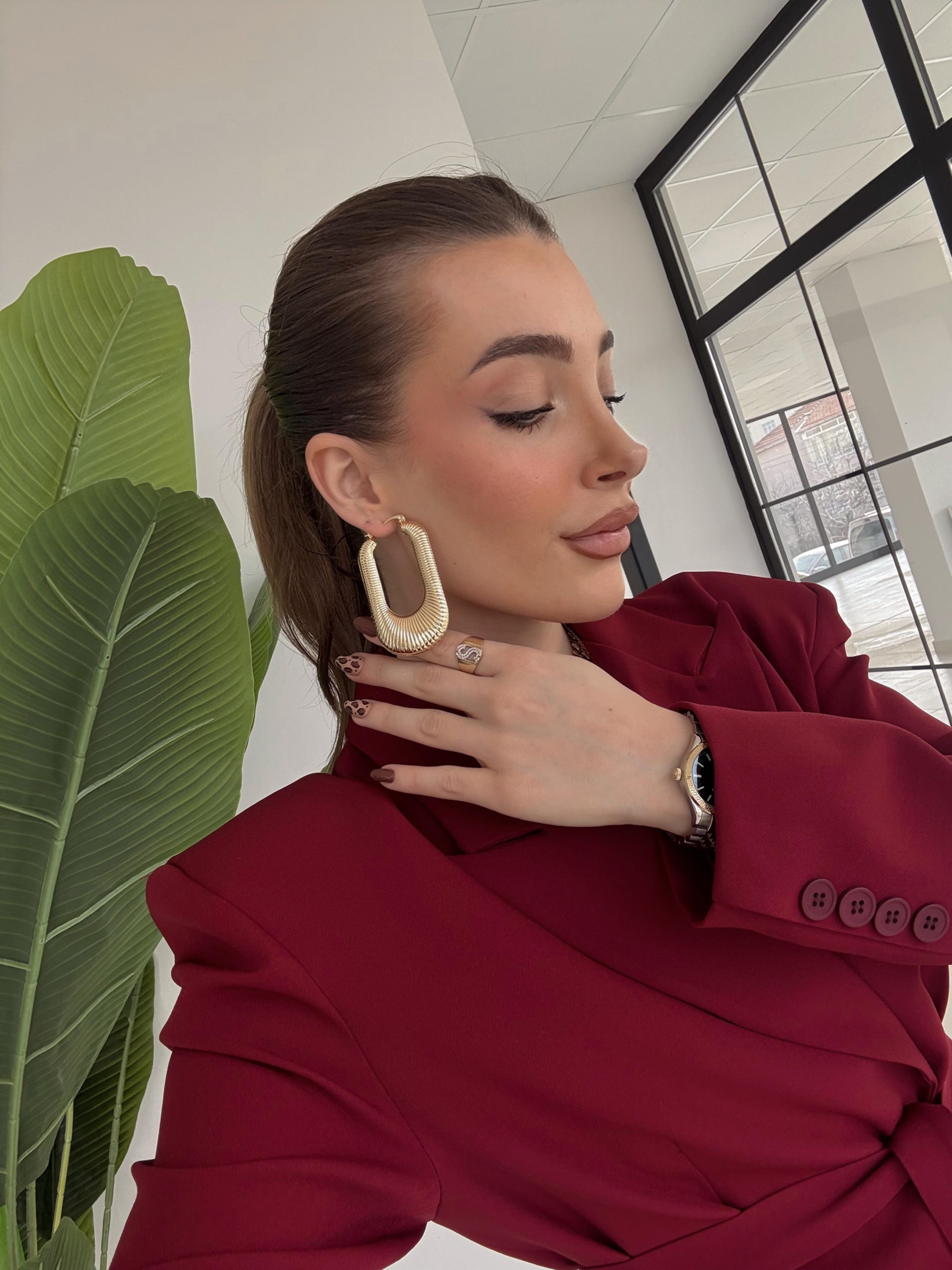 Oval Vintage Desenli Gold Küpe