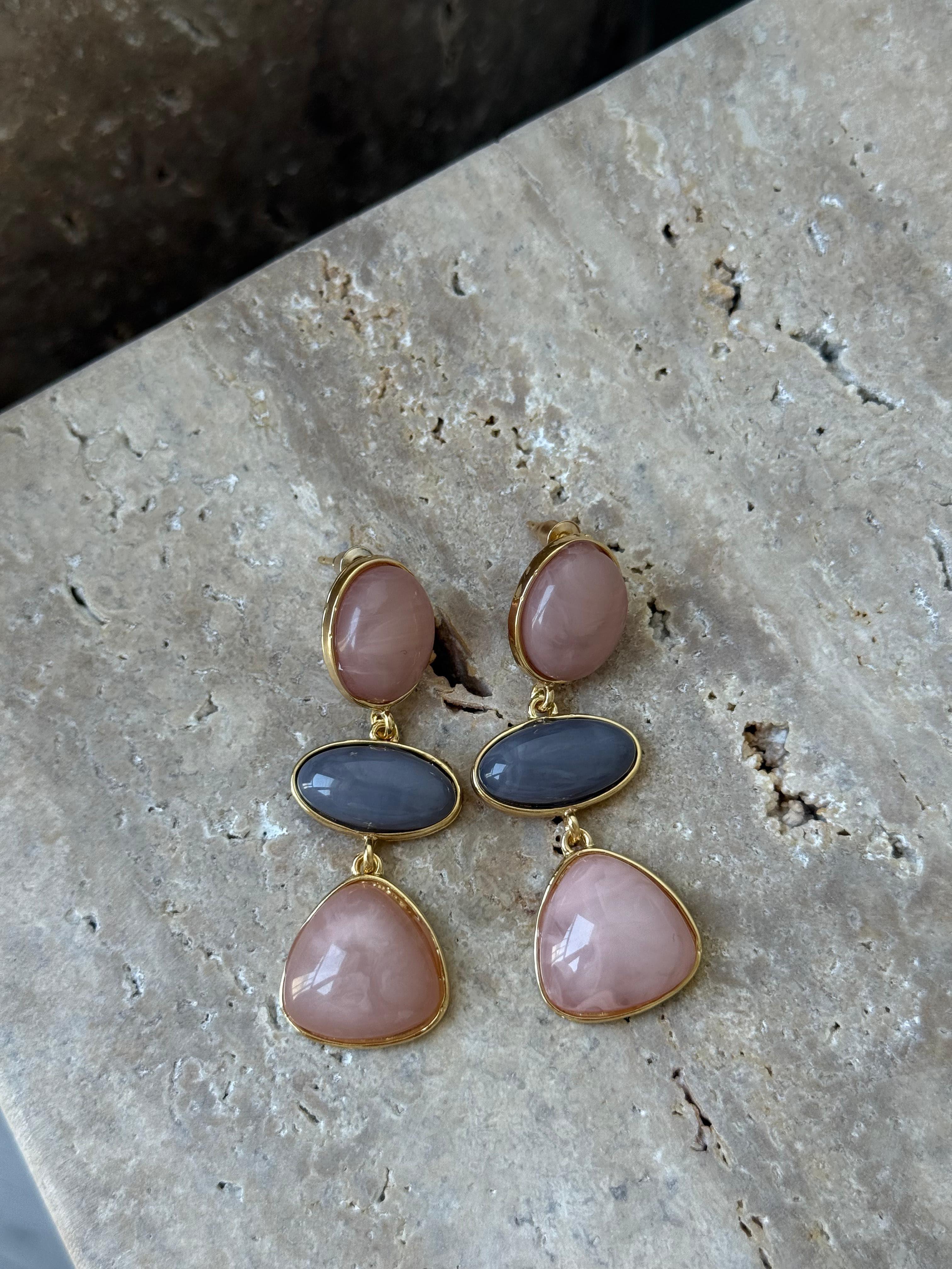 Renkli Taşlı Marka Model Sarkaç Küpe