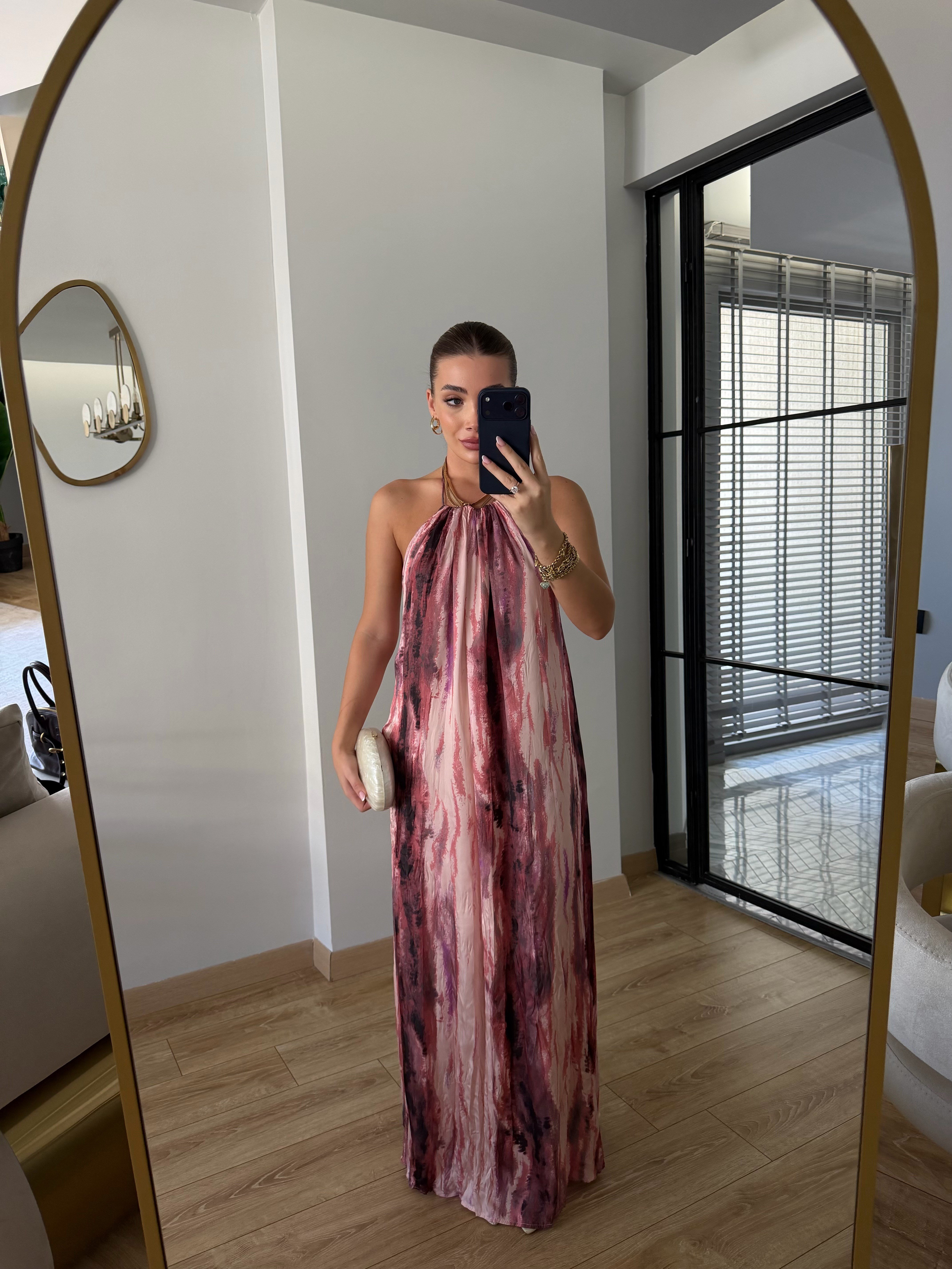 Sırt Detaylı Halter Yaka Saten Desenli Elbise - Pembe 1076