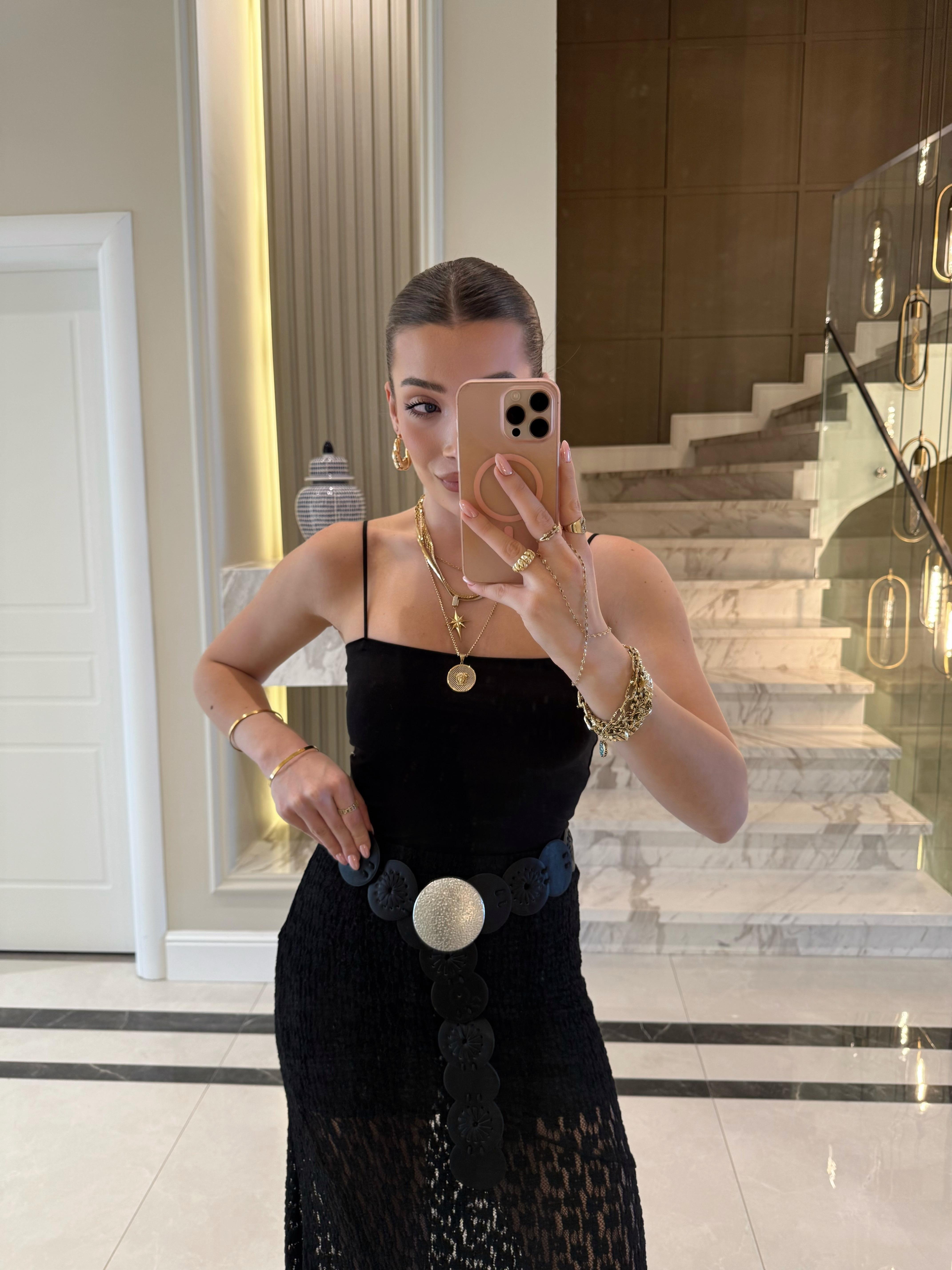Siyah İp Askılı İçi Pedli Pamuklu Crop Top