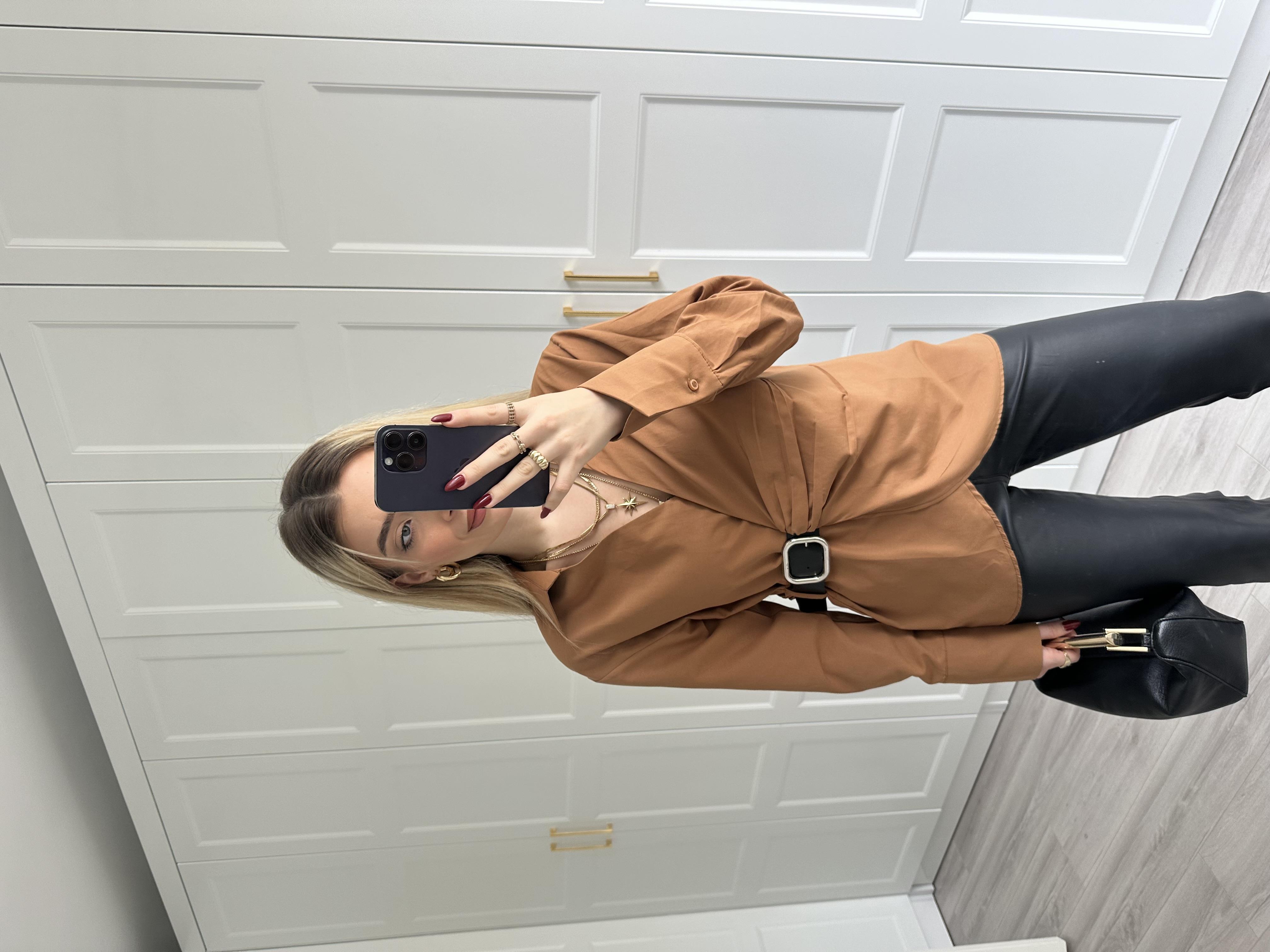 Taba Poplin Tasarım Kemer Detaylı Gömlek 