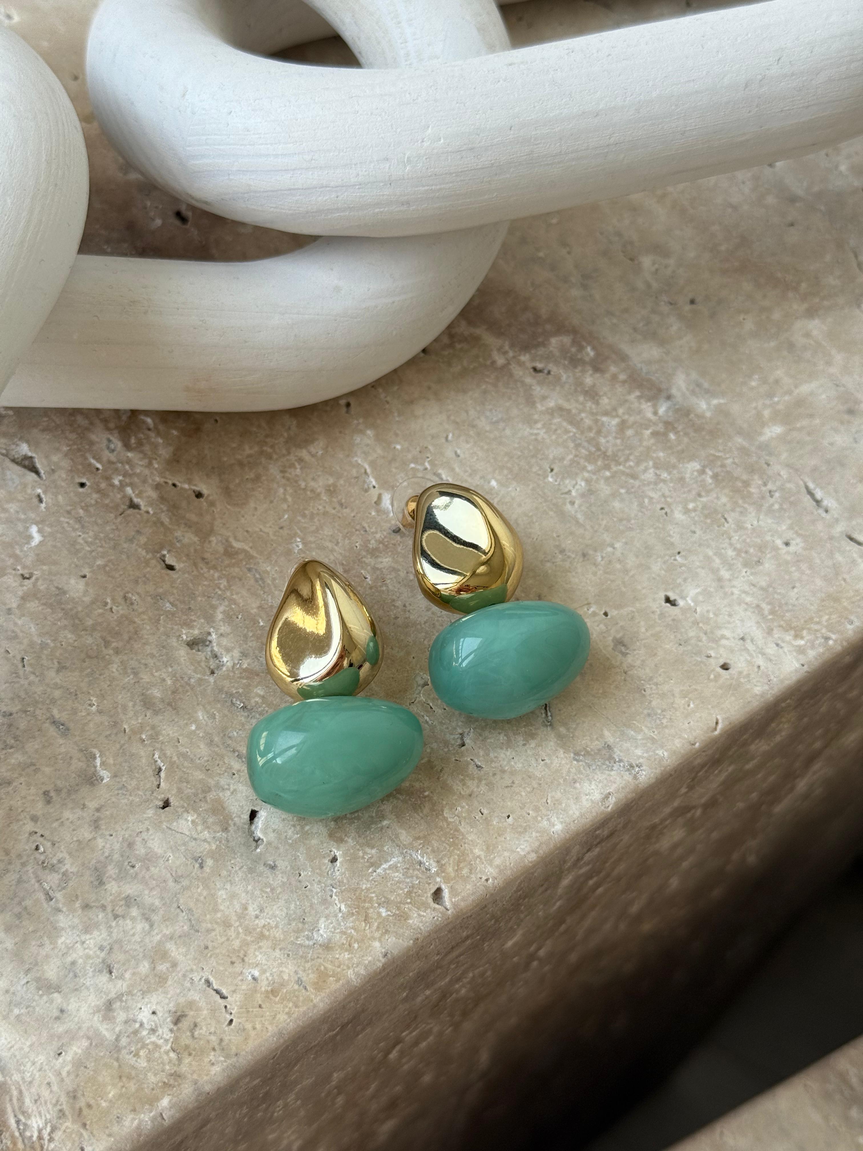 Vigannes Yeşil  Boncuklu Küpe