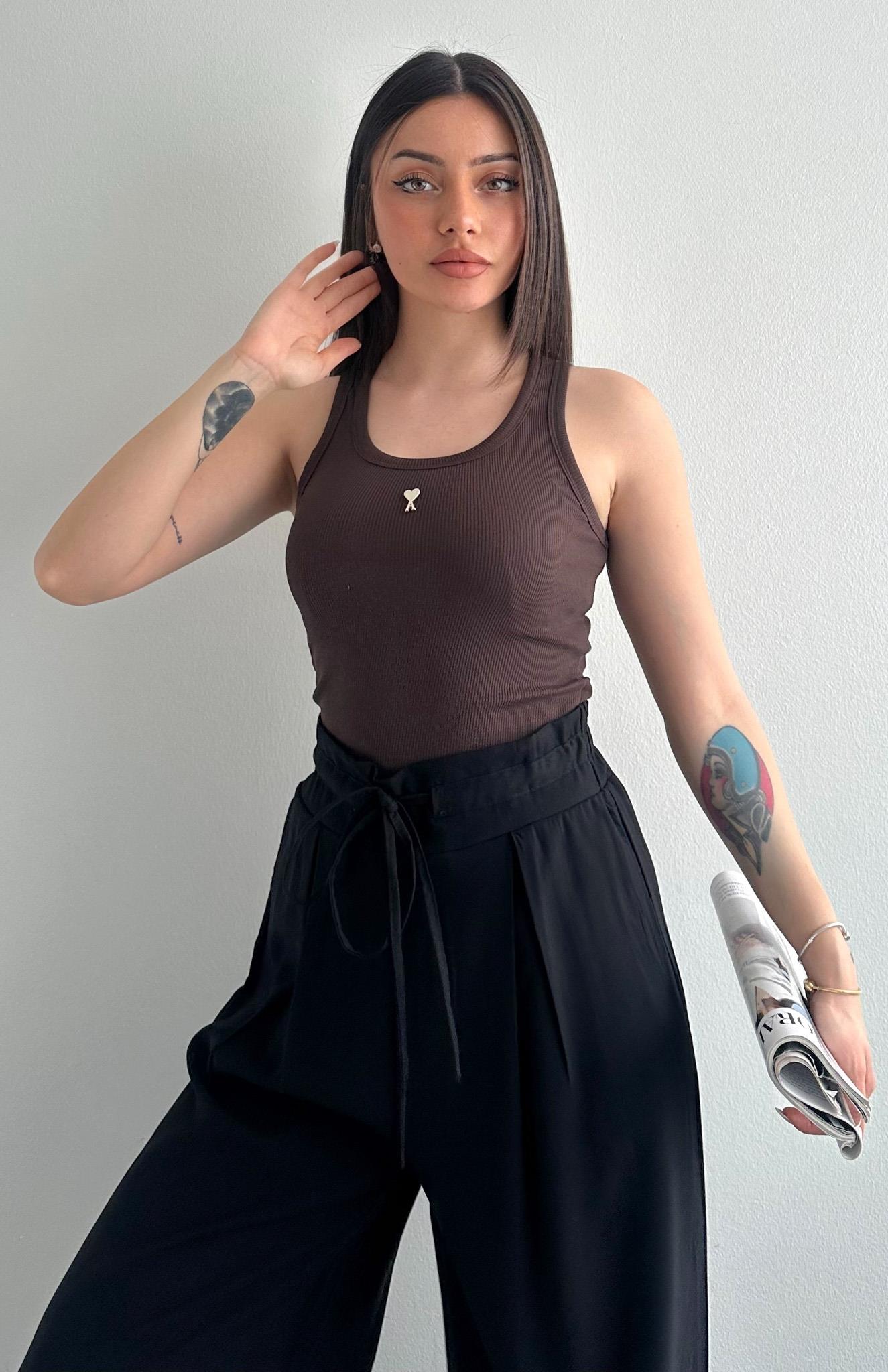 Kalp Bronşlu Atlet KAHVERENGİ