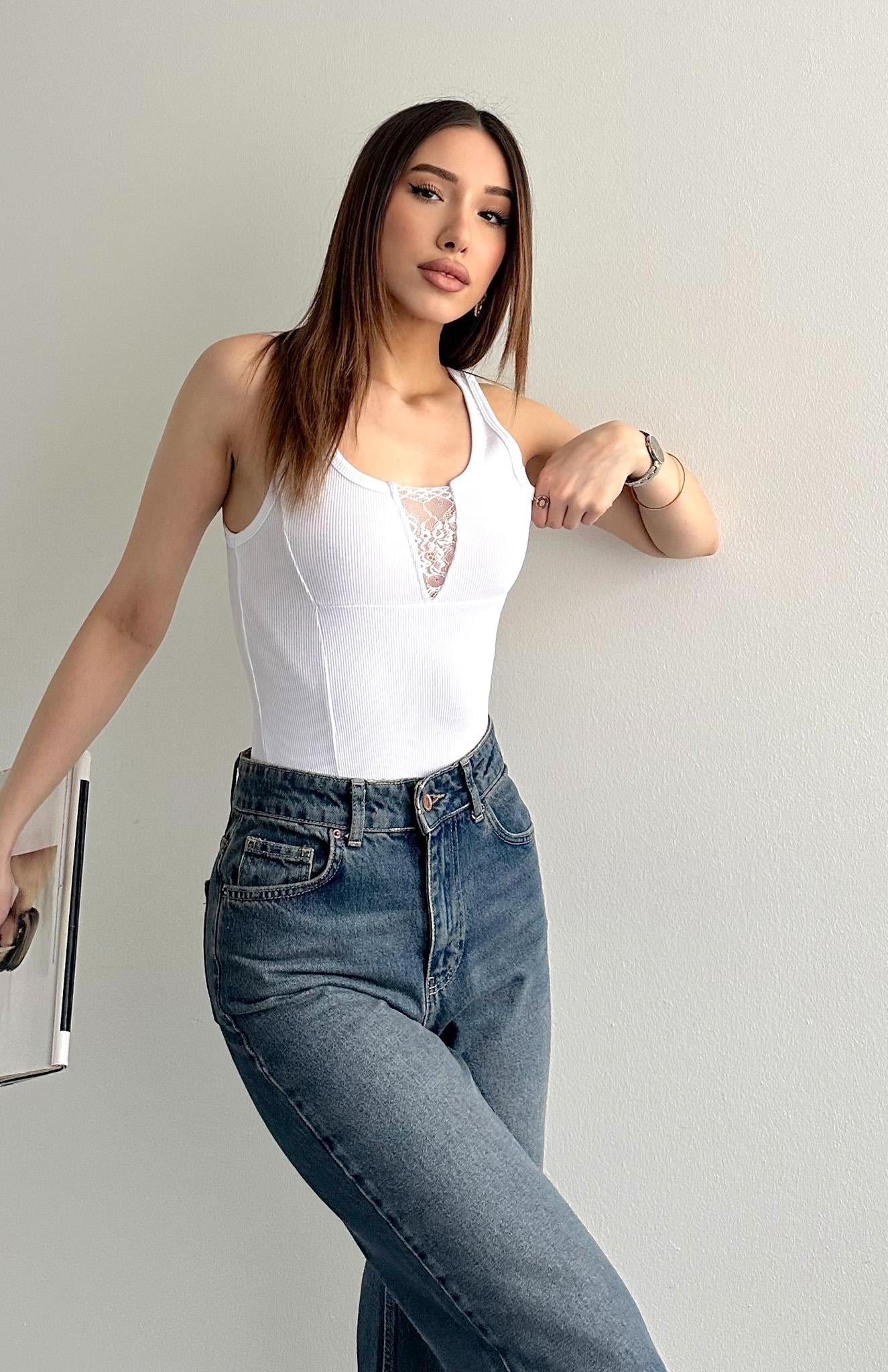 Önü Dantelli Atlet BEYAZ