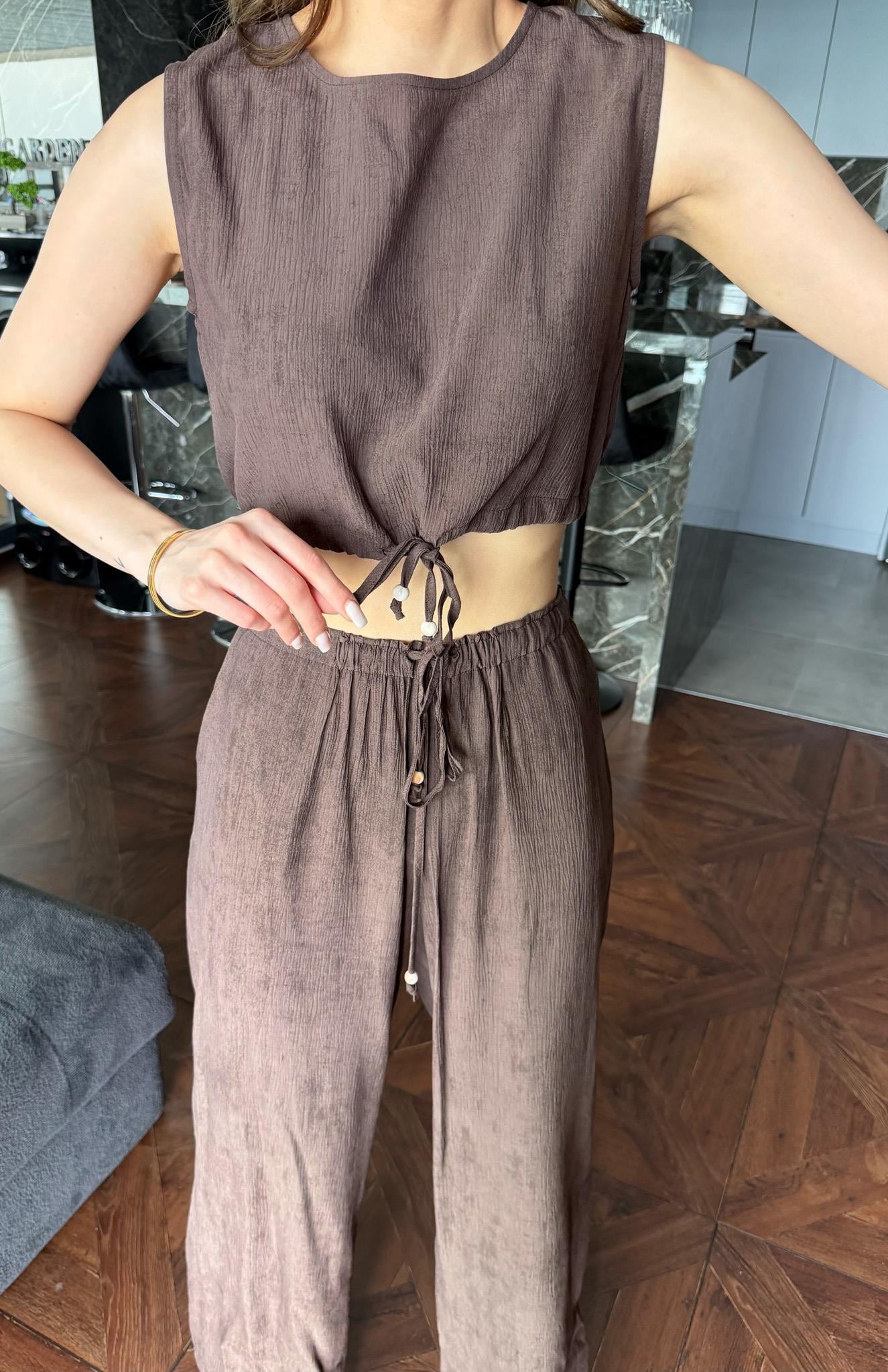 Boncuk Detaylı Bluz KAHVERENGİ