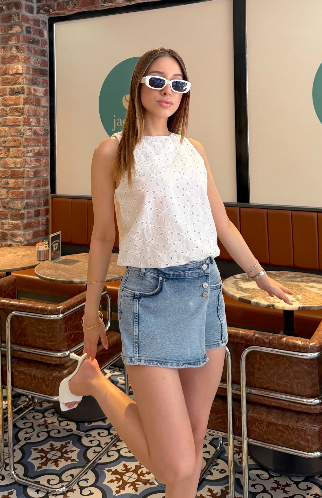Gupue Detaylı Bluz BEYAZ