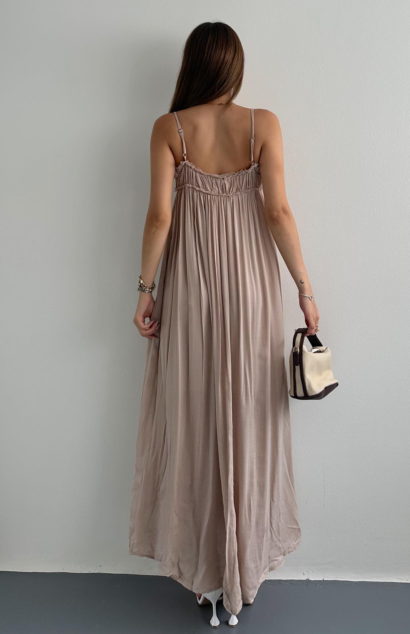 Büzgülü Askılı Cepli Uzun Elbise BEJ