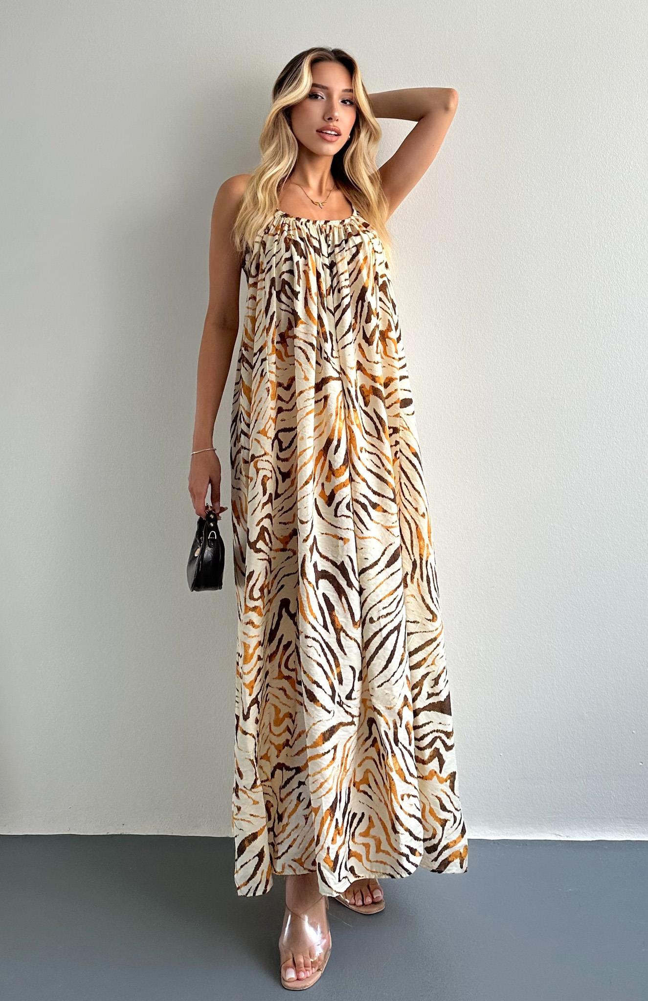 V Yaka Büzgülü Desenli Elbise HARDAL