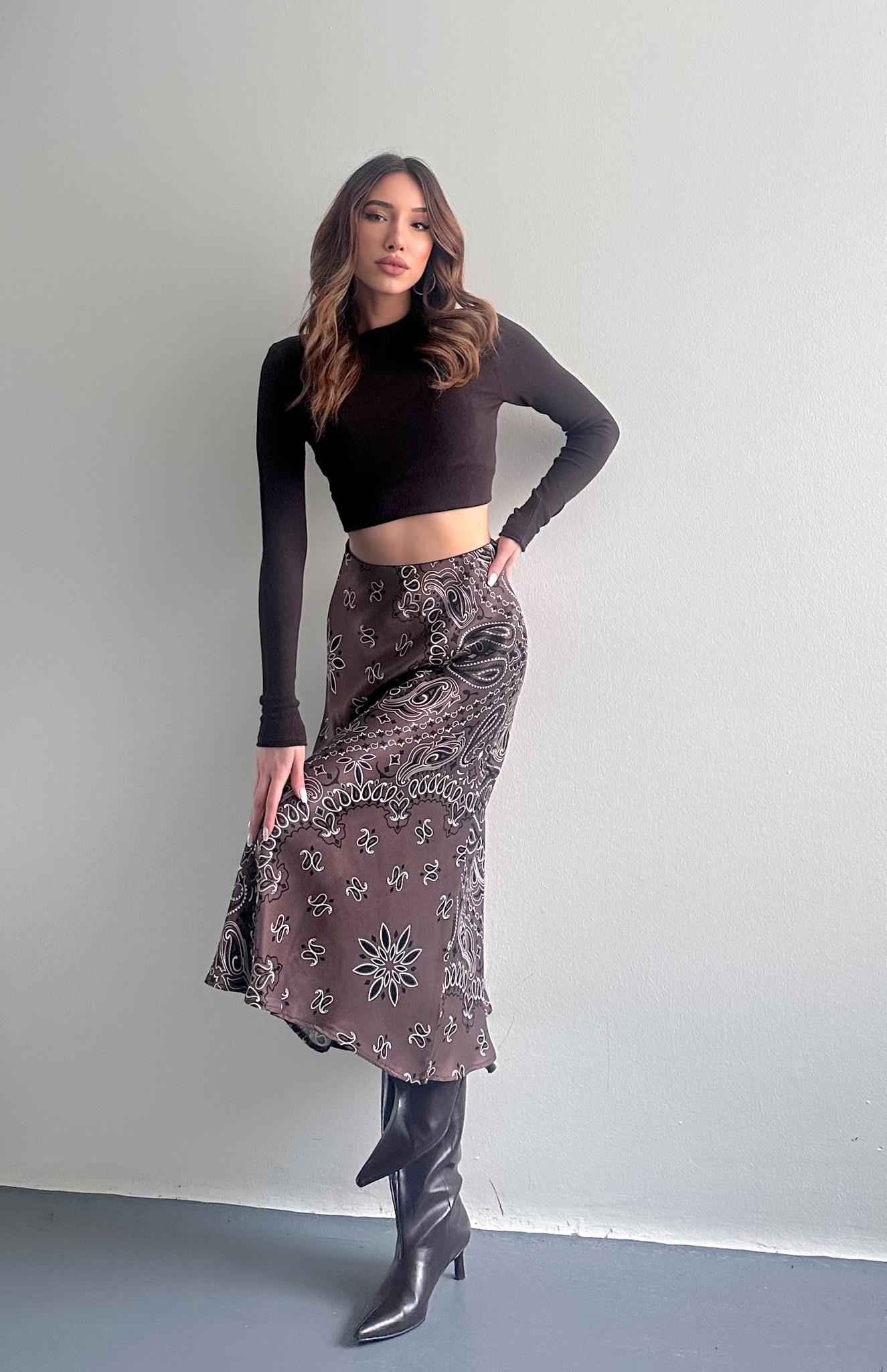 Şal Desen Saten Etek KAHVERENGİ