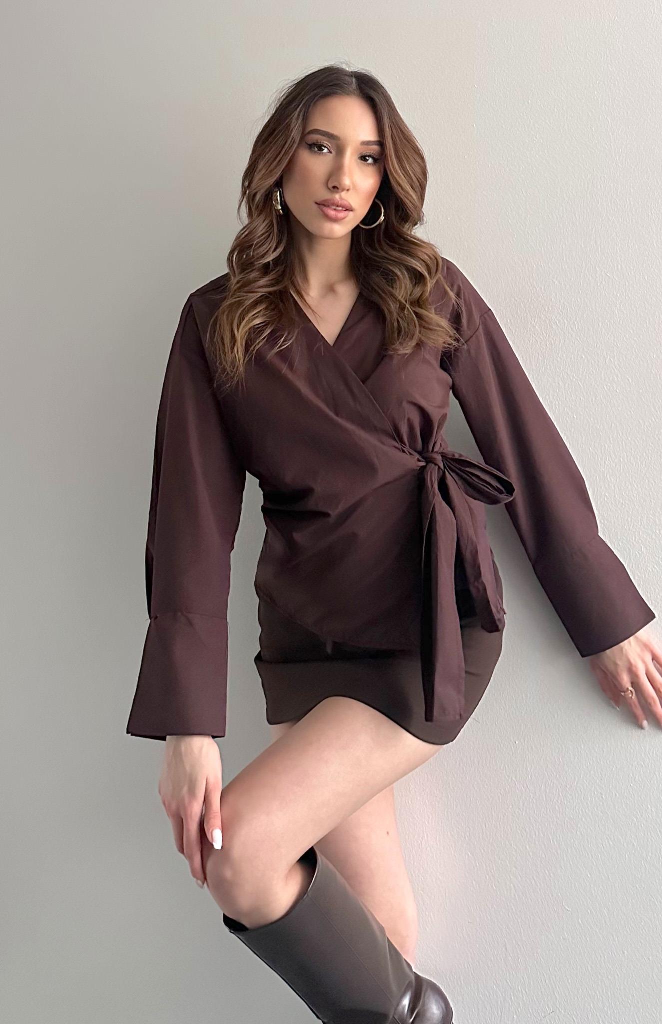 Önü Kruvaze Bağlamalı Pileli Gömlek KAHVERENGİ