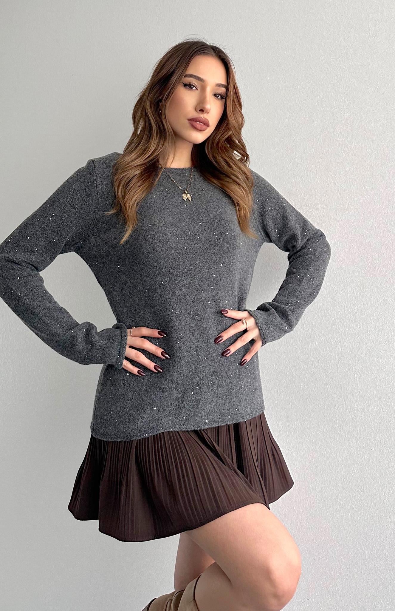 Kayık Yaka Pullu Simli Kazak FÜME