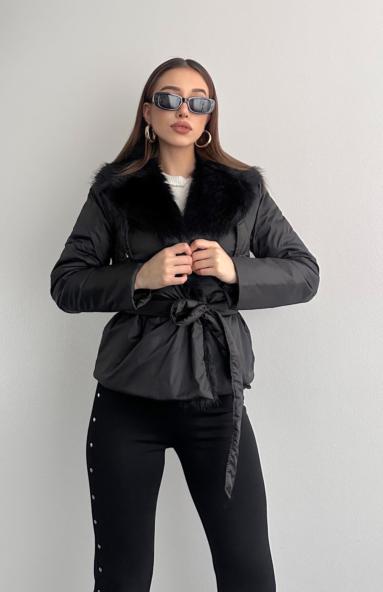 Yakası Kürklü Mont SİYAH
