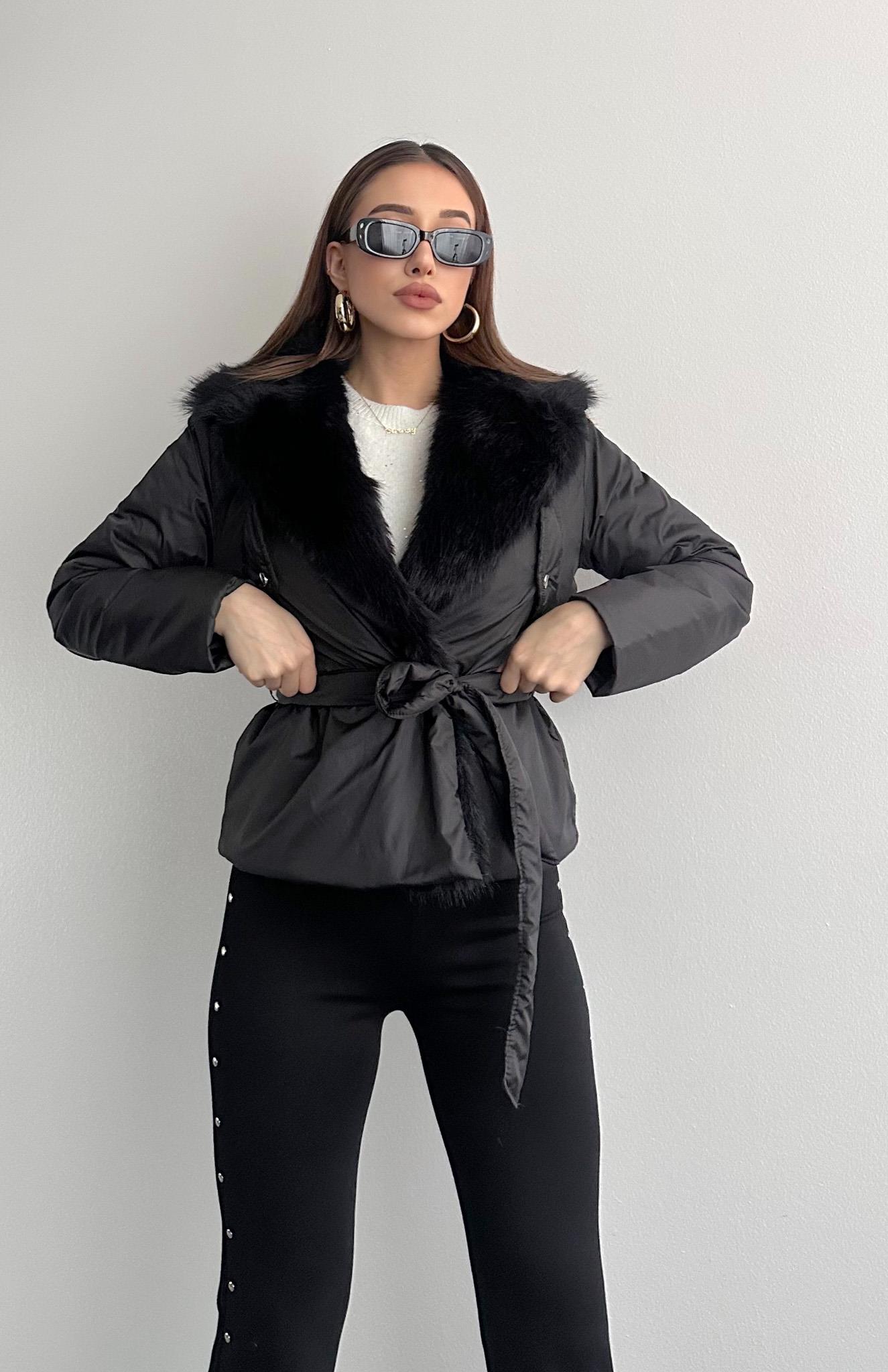 Yakası Kürklü Mont SİYAH
