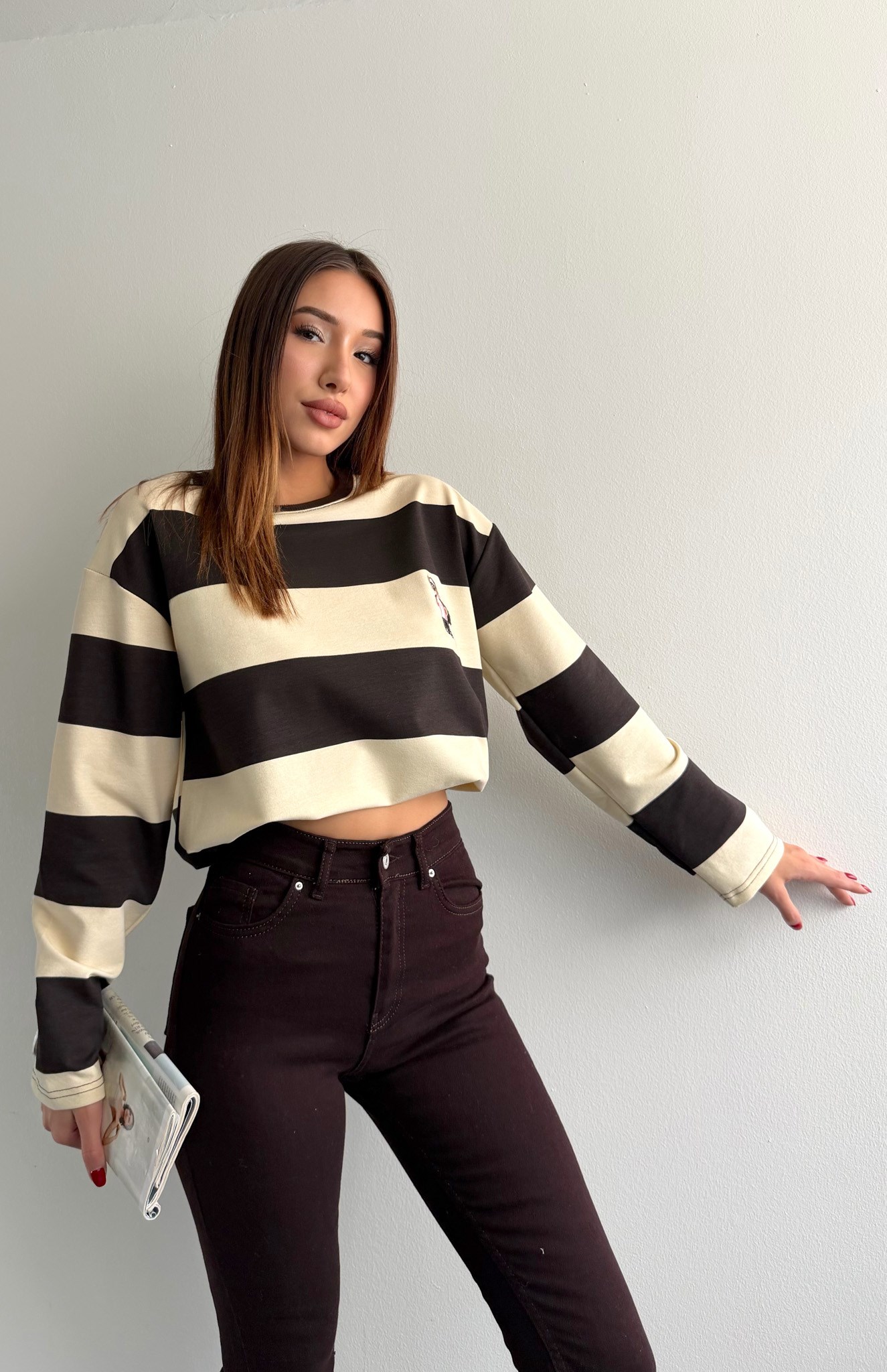 Çizgili Nakişlı Sweatshırt Ekru-Kahve