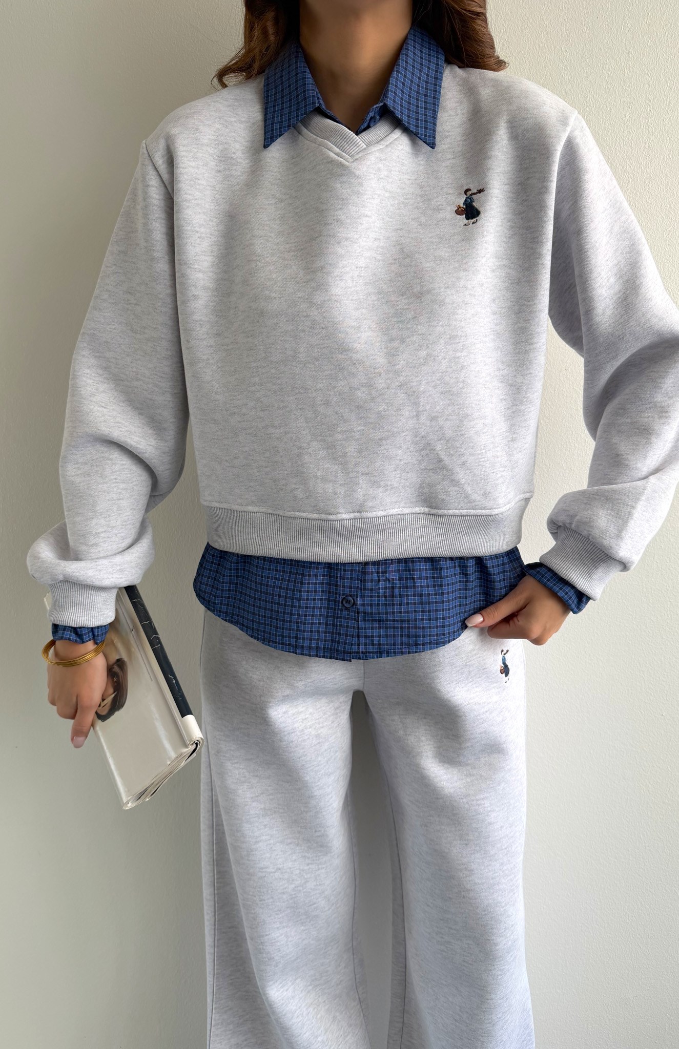 Nakiş Detaylı Sweatshırt GRİ