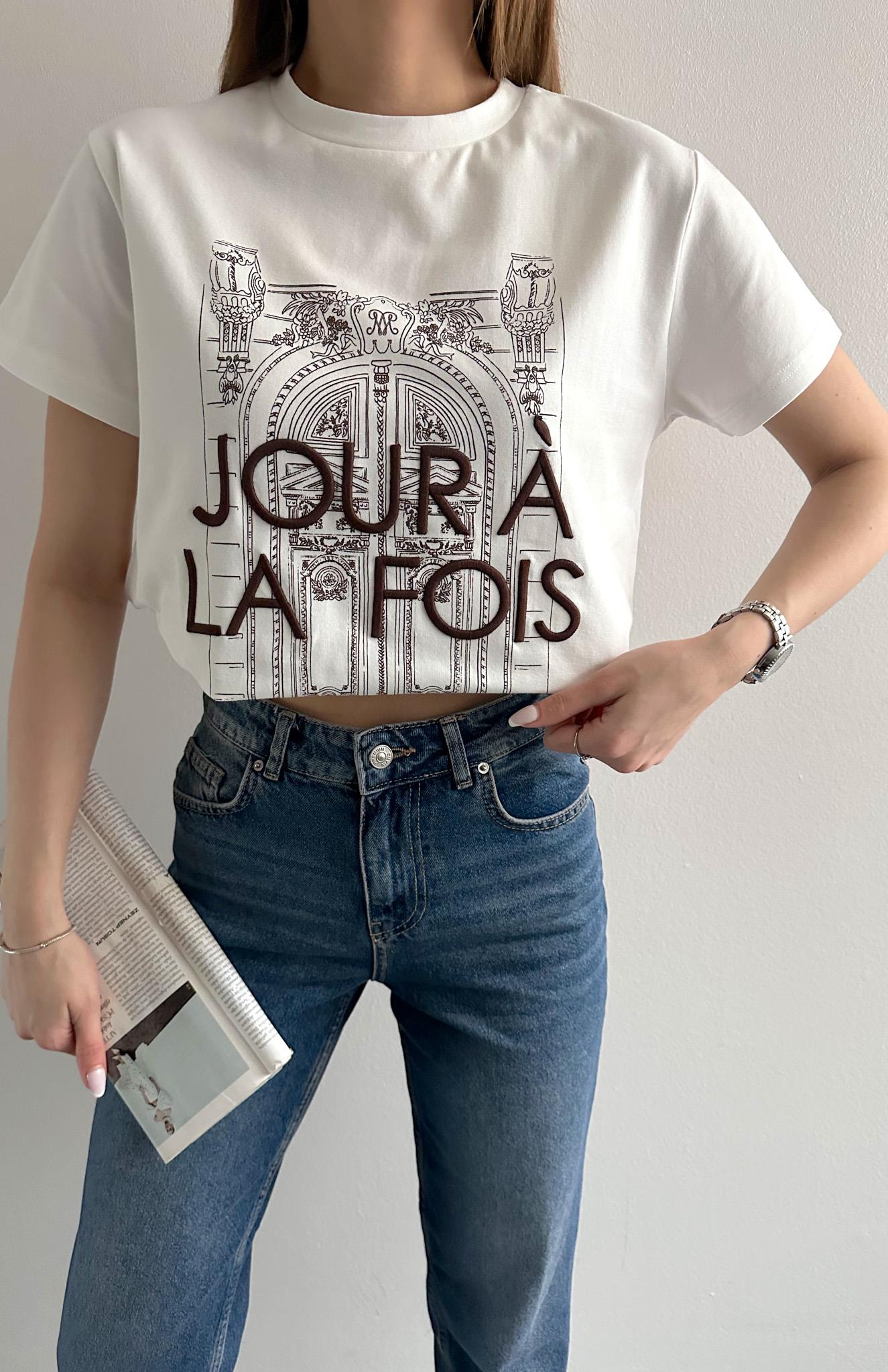 Baskı Ve Nakiş Detaylı Tshırt Ekru-Kahve