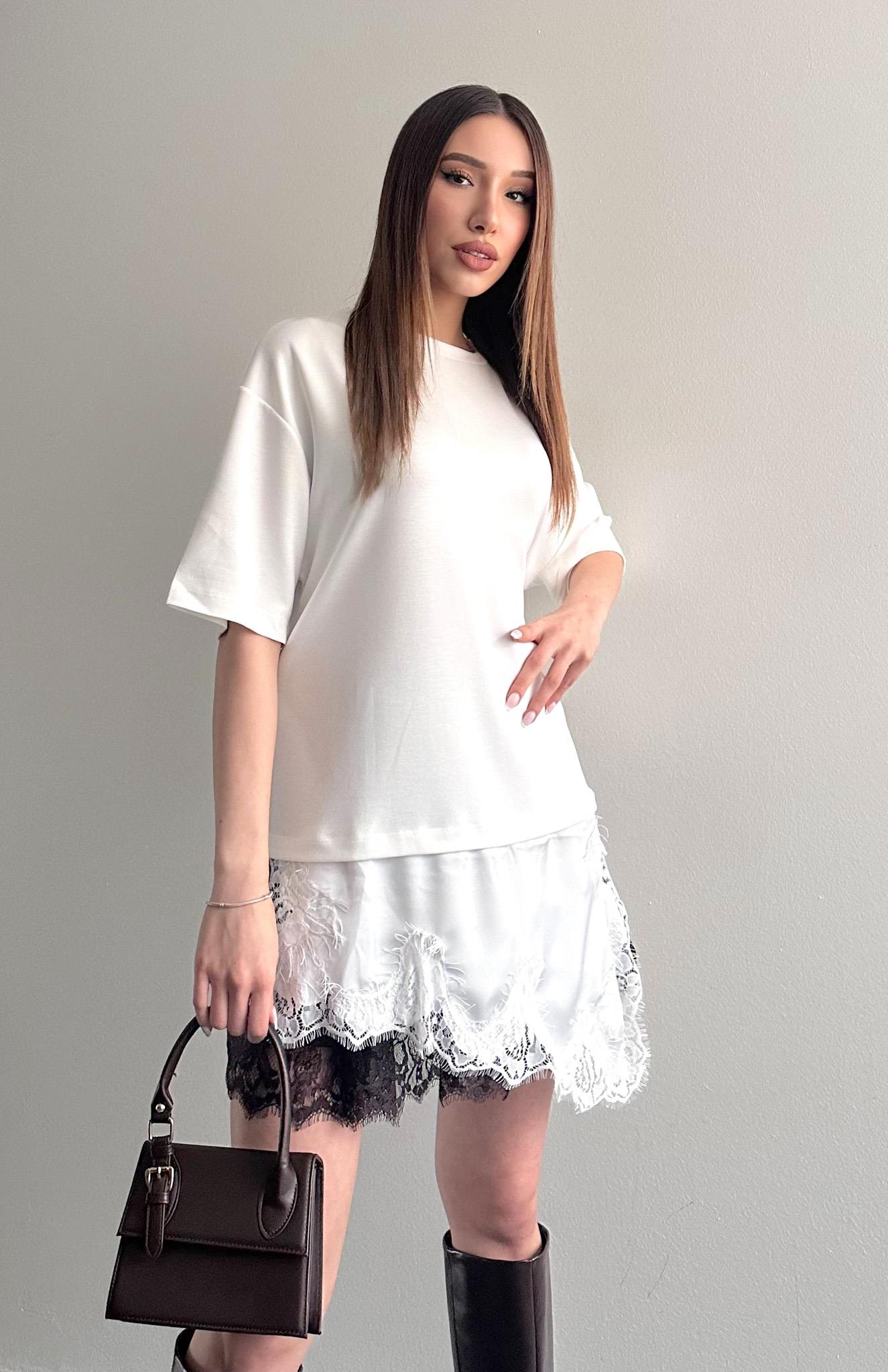 Eteği Dantelli Tshırt BEYAZ