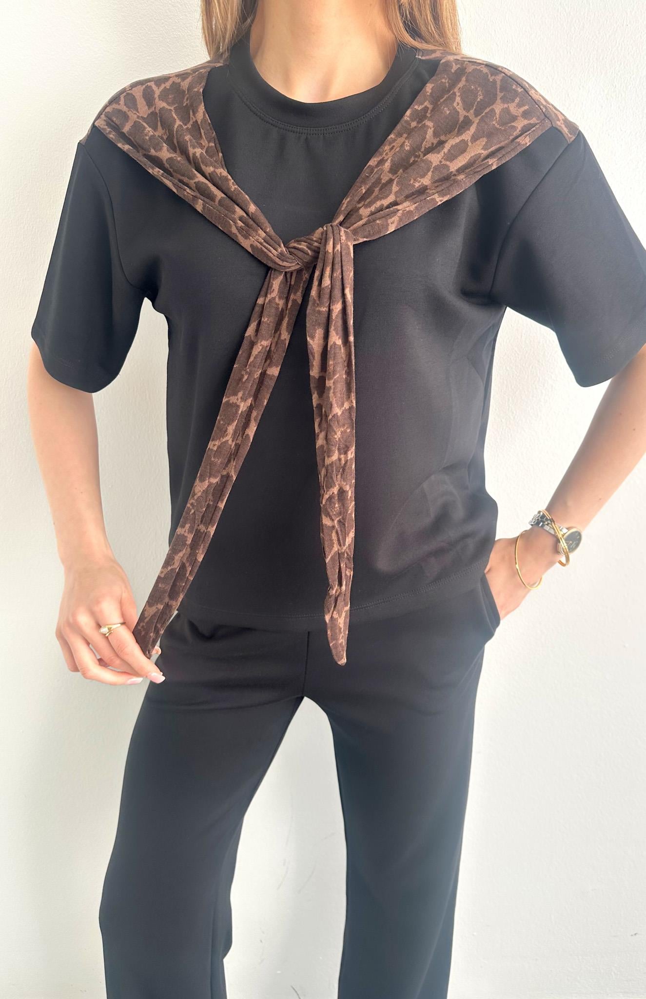 Leopar Detaylı Pantolonlu Takım SİYAH