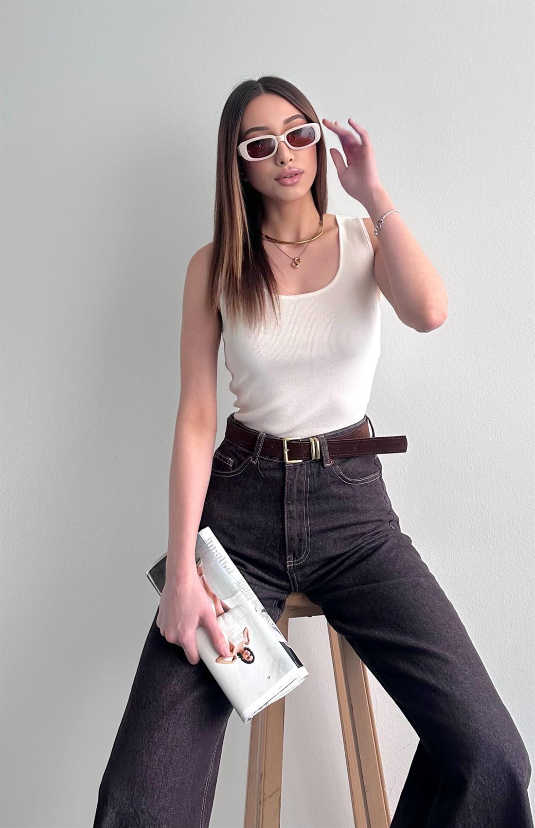 Oval Yaka Elitli Lubin Triko Atlet EKRU