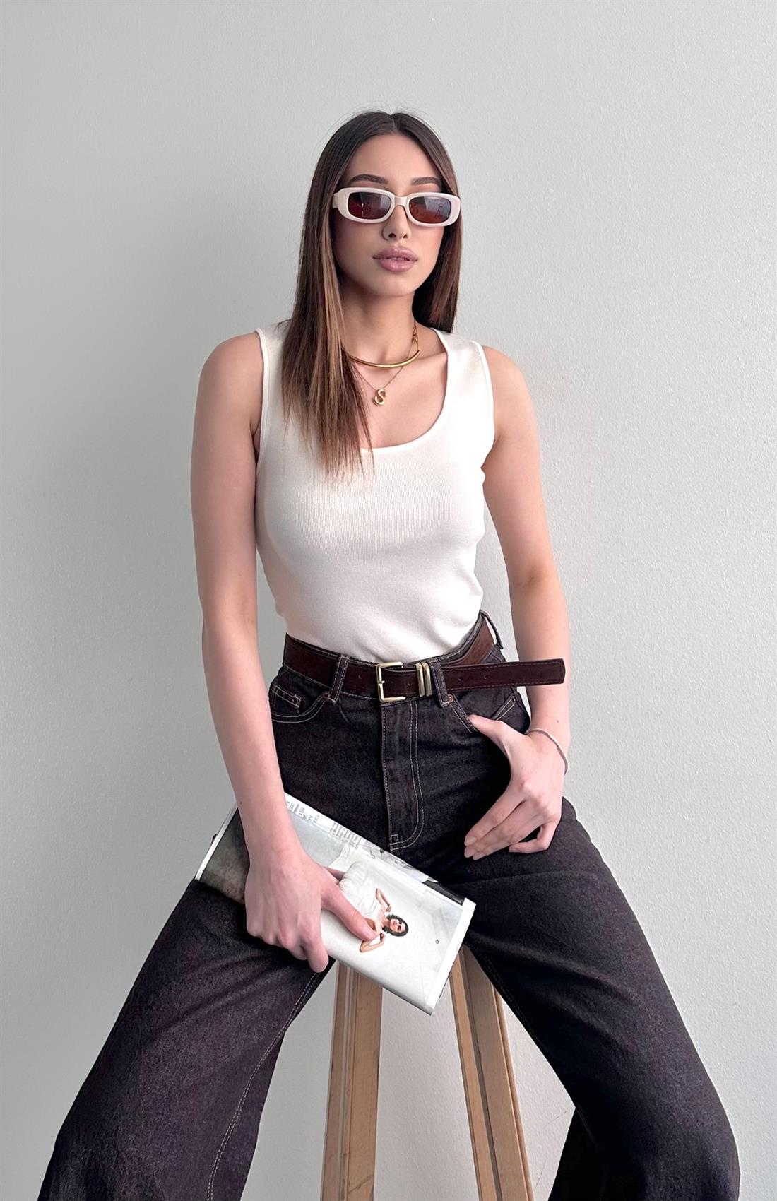 Oval Yaka Elitli Lubin Triko Atlet EKRU