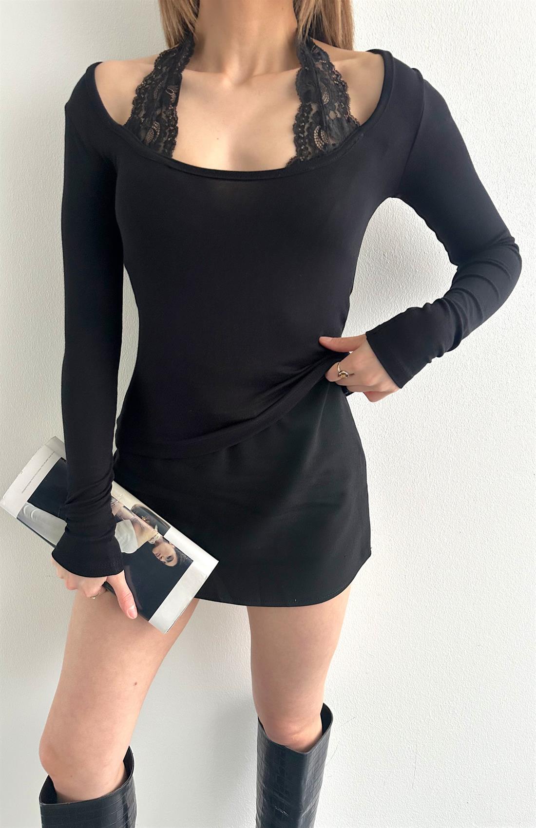 Boyundan Dantelli Bluz SİYAH